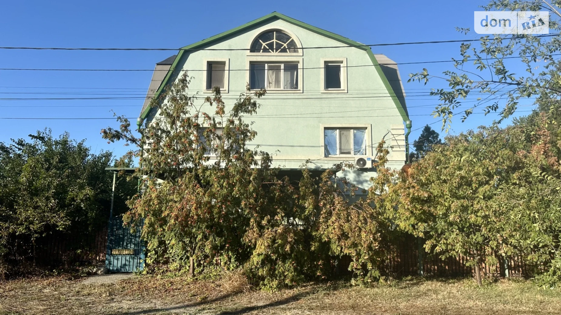 Продается дом на 3 этажа 431.5 кв. м с гаражом, цена: 130000 $ - фото 4