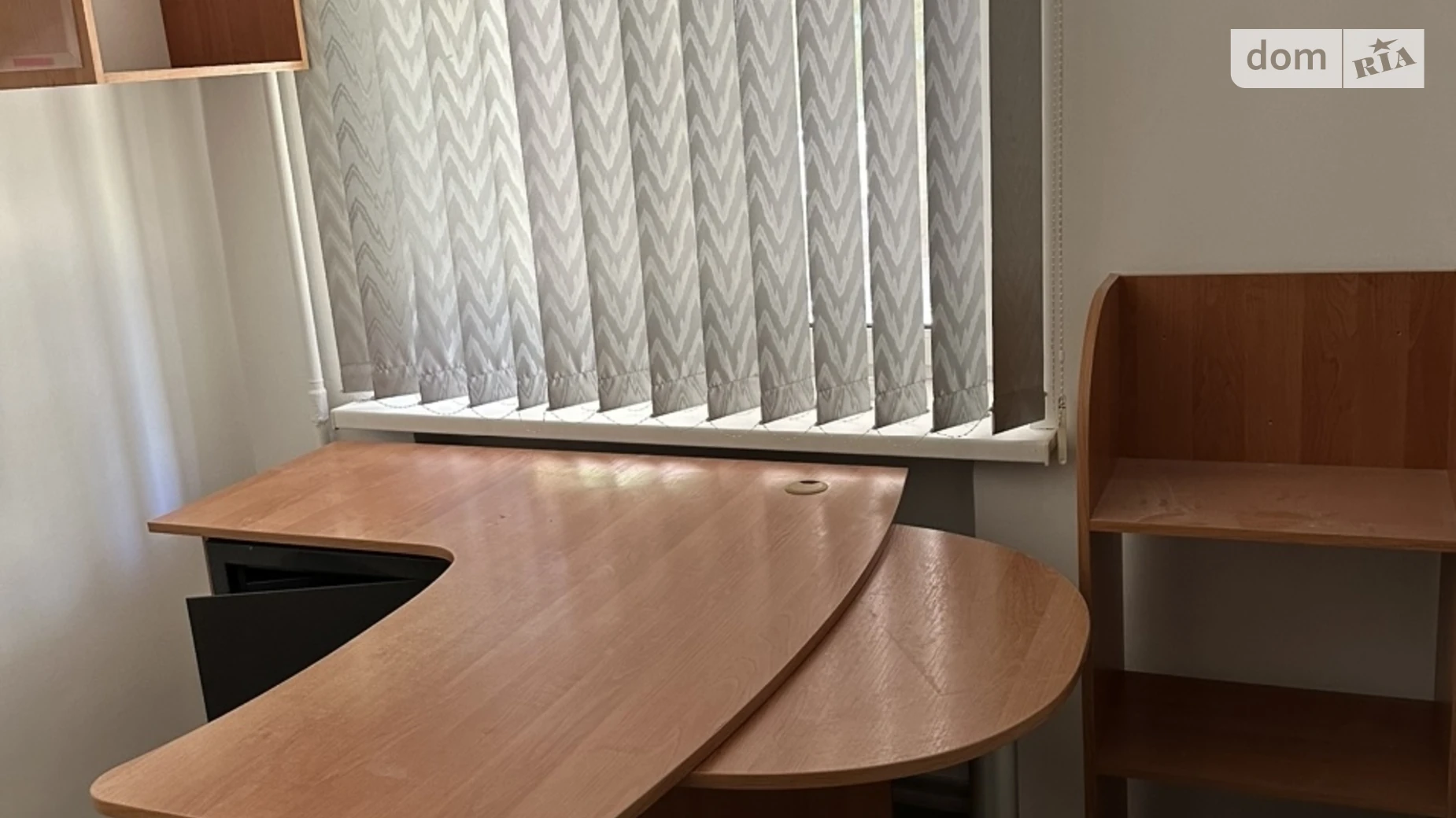 Продается офис 43.8 кв. м в бизнес-центре, цена: 125000 $ - фото 3