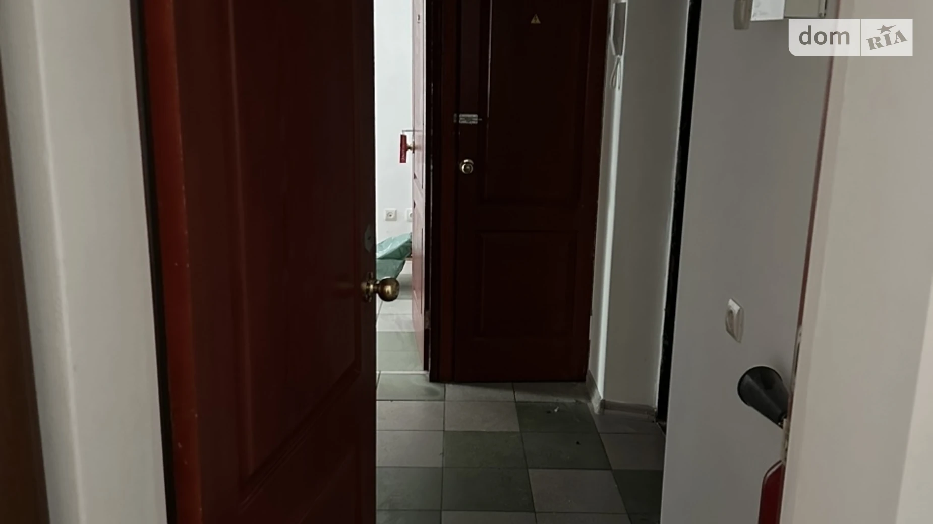 Продается офис 43.8 кв. м в бизнес-центре, цена: 125000 $ - фото 5