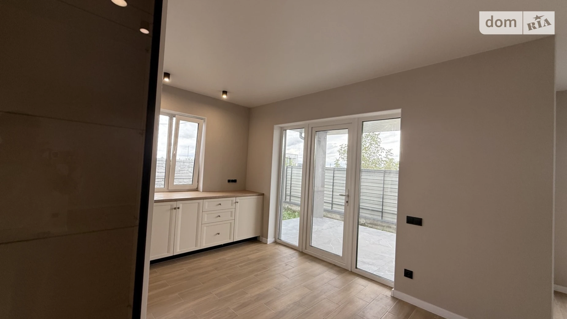 Продается одноэтажный дом 112 кв. м с баней/сауной, цена: 145000 $ - фото 3