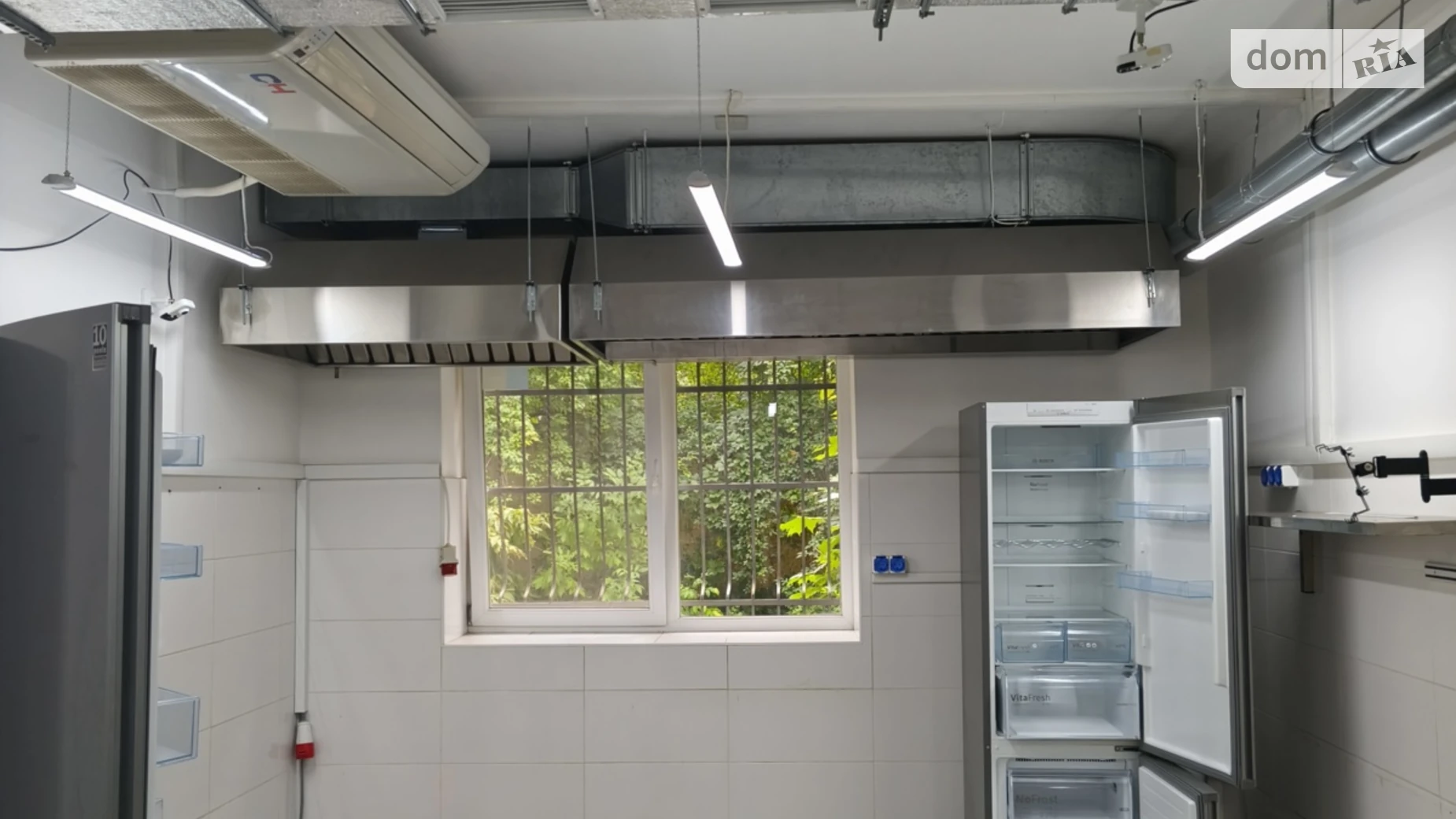 Сдается в аренду помещения свободного назначения 61 кв. м в 4-этажном здании, цена: 700 $ - фото 3