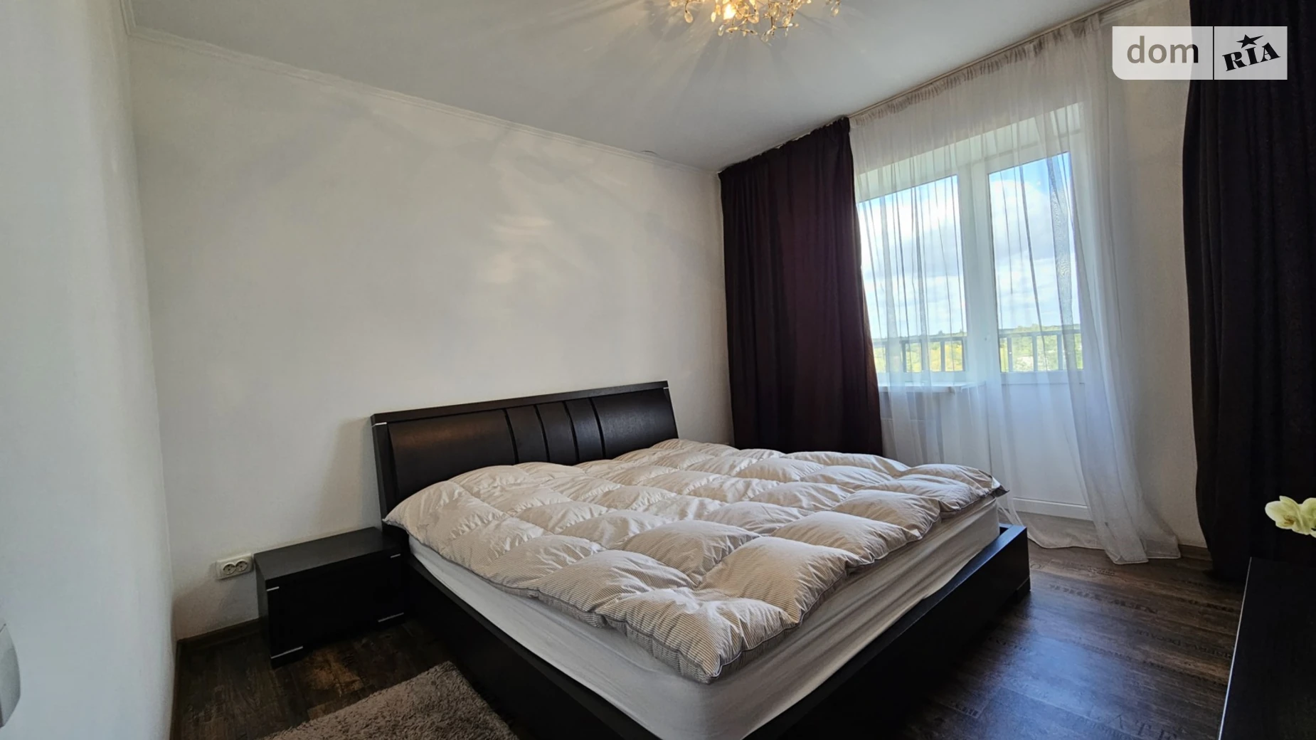 Продається 2-кімнатна квартира 63.8 кв. м у Синельникове, вул. Миру - фото 1