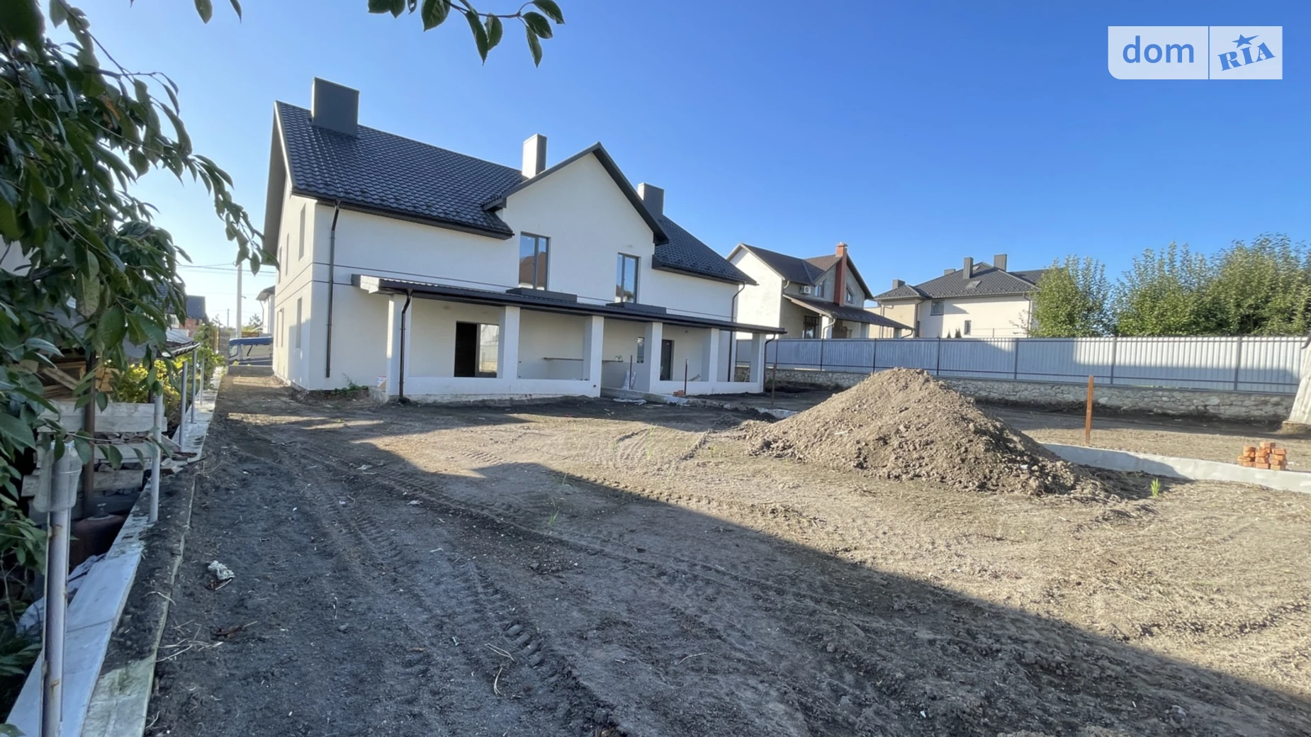 Продается дом на 2 этажа 360 кв. м с бассейном, цена: 144000 $ - фото 4