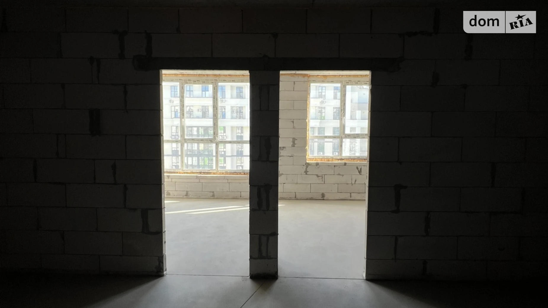 Продается 1-комнатная квартира 45 кв. м в Ирпене, ул. Университетская(Карла Маркса), 3/15 - фото 2