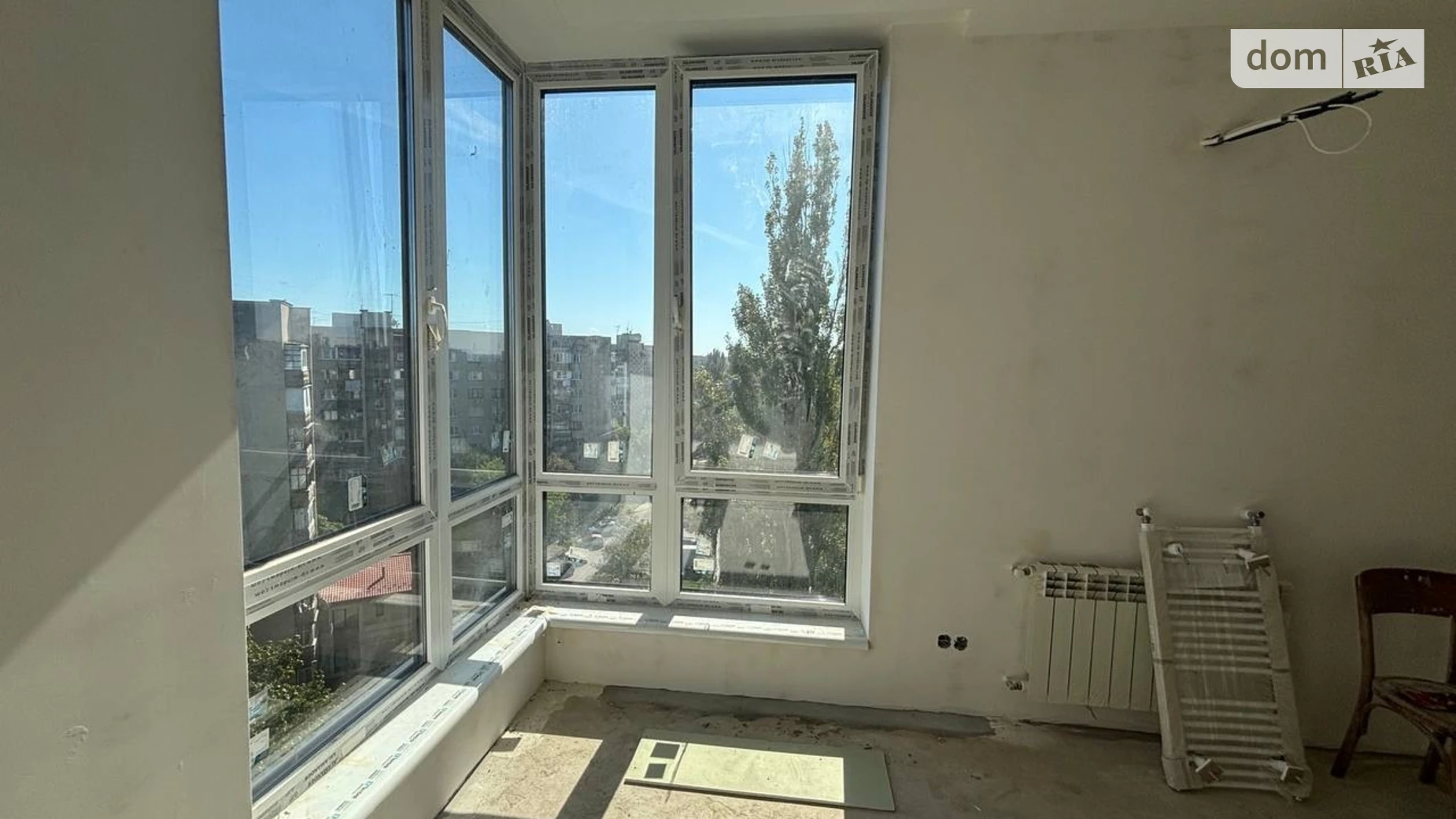 Продается 1-комнатная квартира 44.5 кв. м в Ужгороде - фото 2