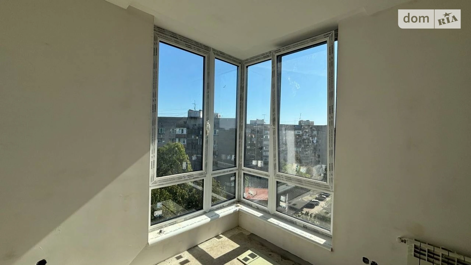 Продается 1-комнатная квартира 44.5 кв. м в Ужгороде - фото 3