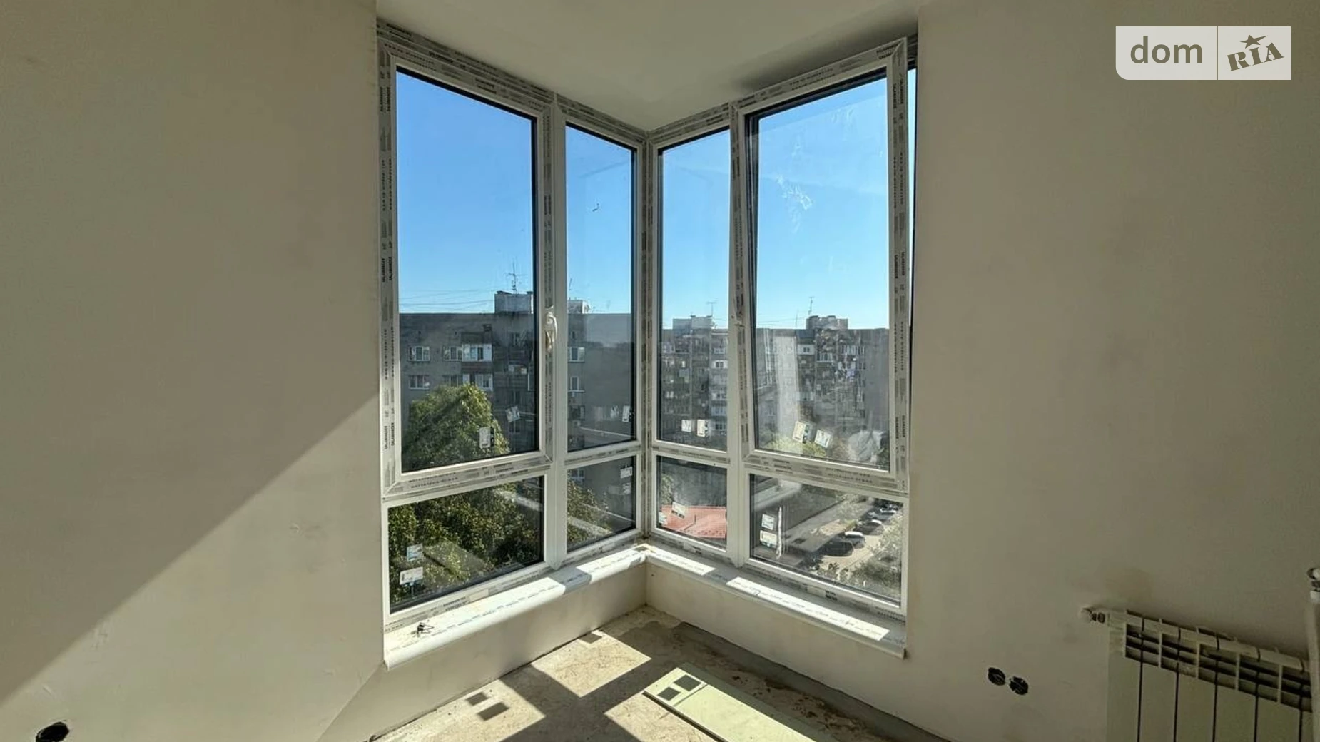 Продается 1-комнатная квартира 44.5 кв. м в Ужгороде - фото 4