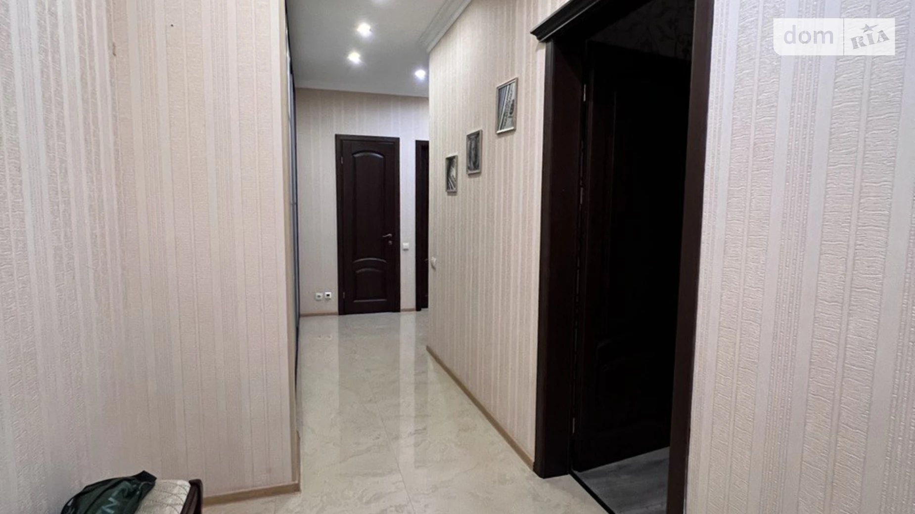 Продается 2-комнатная квартира 82.9 кв. м в Киеве, наб. Оболонская, 3 корпус 3 - фото 2