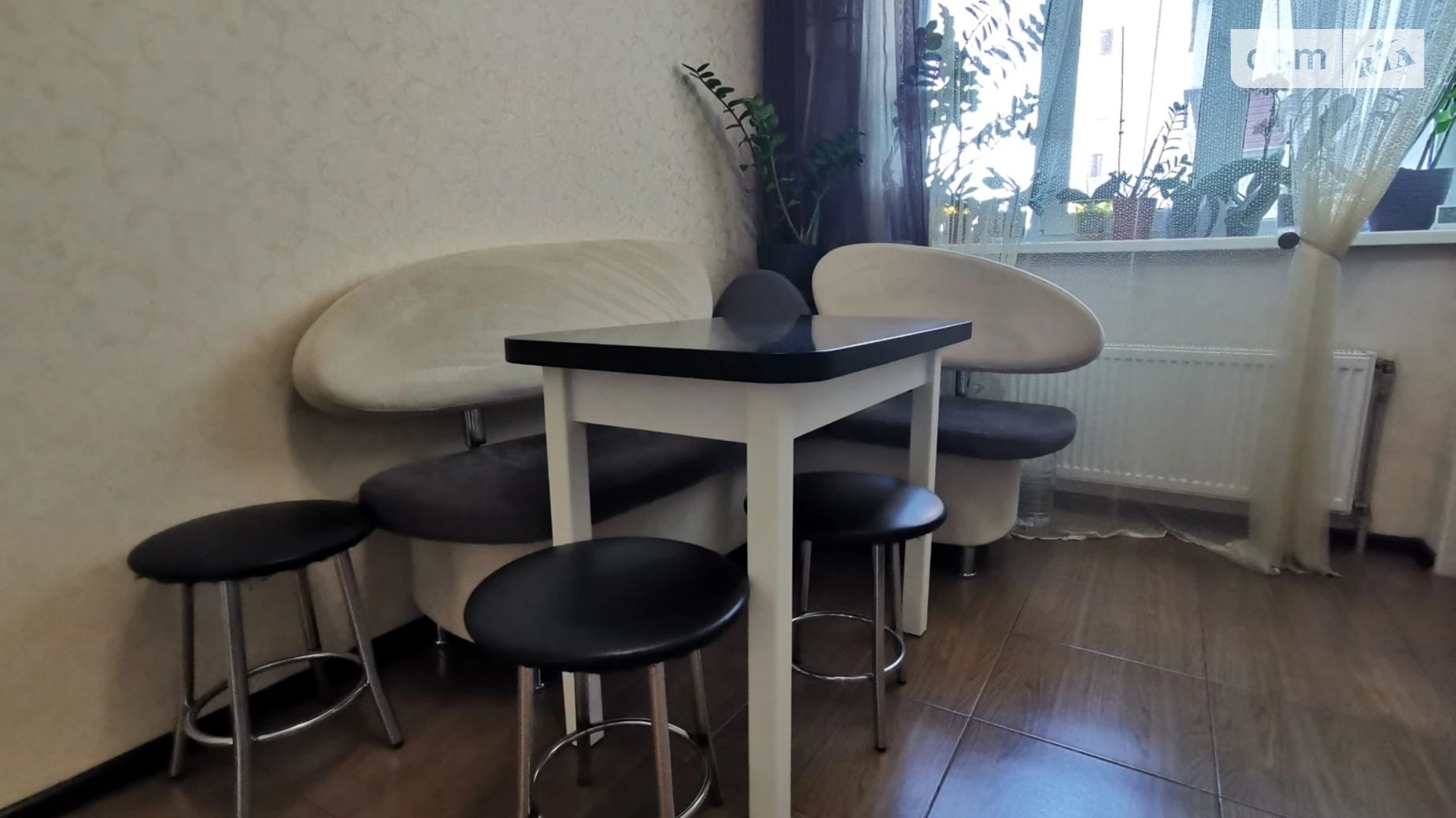 Продається 2-кімнатна квартира 66.4 кв. м у Чернігові, вул. Старобілоуська, 61А - фото 4