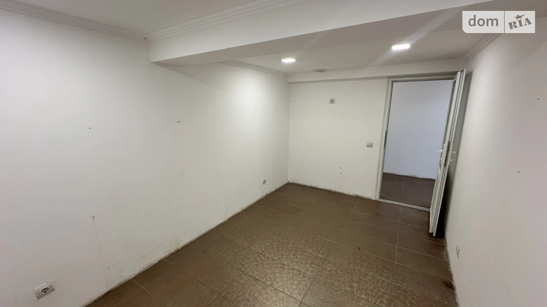 Здається в оренду приміщення вільного призначення 65 кв. м в 1-поверховій будівлі, цена: 8000 грн - фото 5