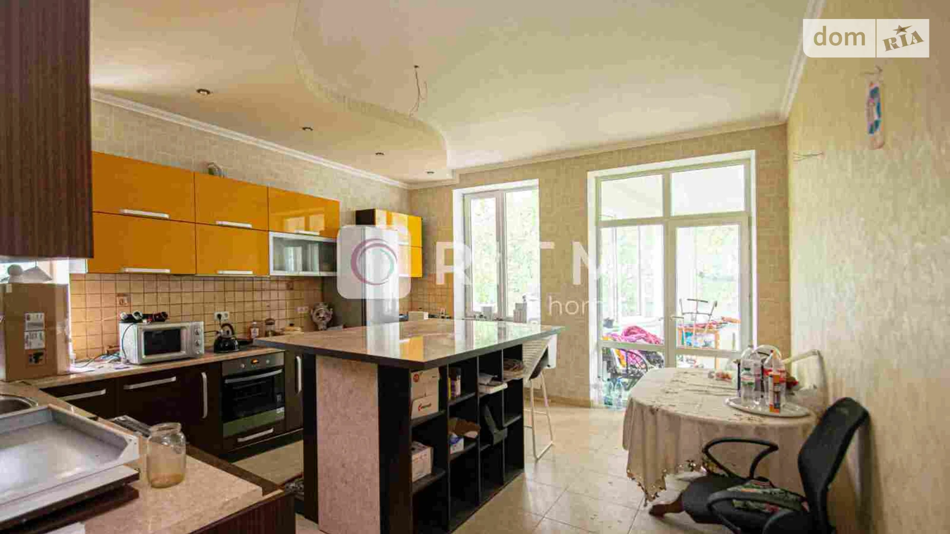 Сдается в аренду дом на 2 этажа 270 кв. м с террасой, цена: 1000 $ - фото 2