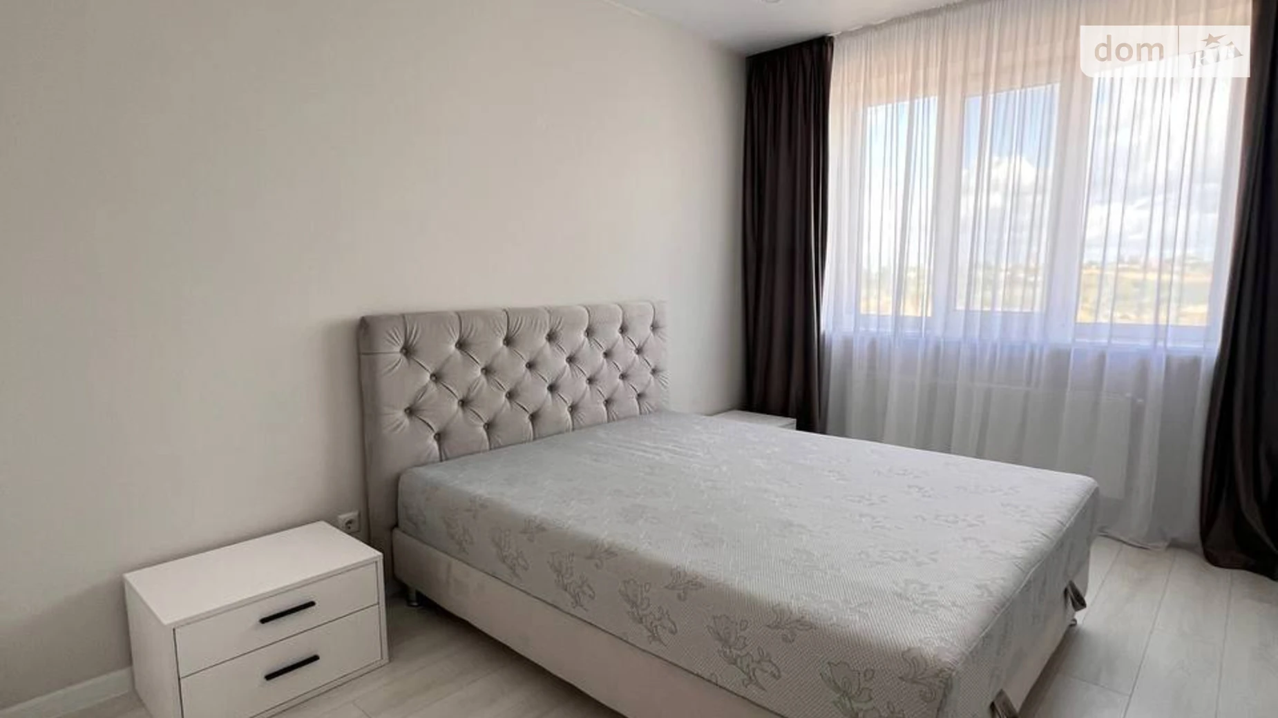 Продається 1-кімнатна квартира 44.9 кв. м у Рівному, вул. Студентська, 34 - фото 2