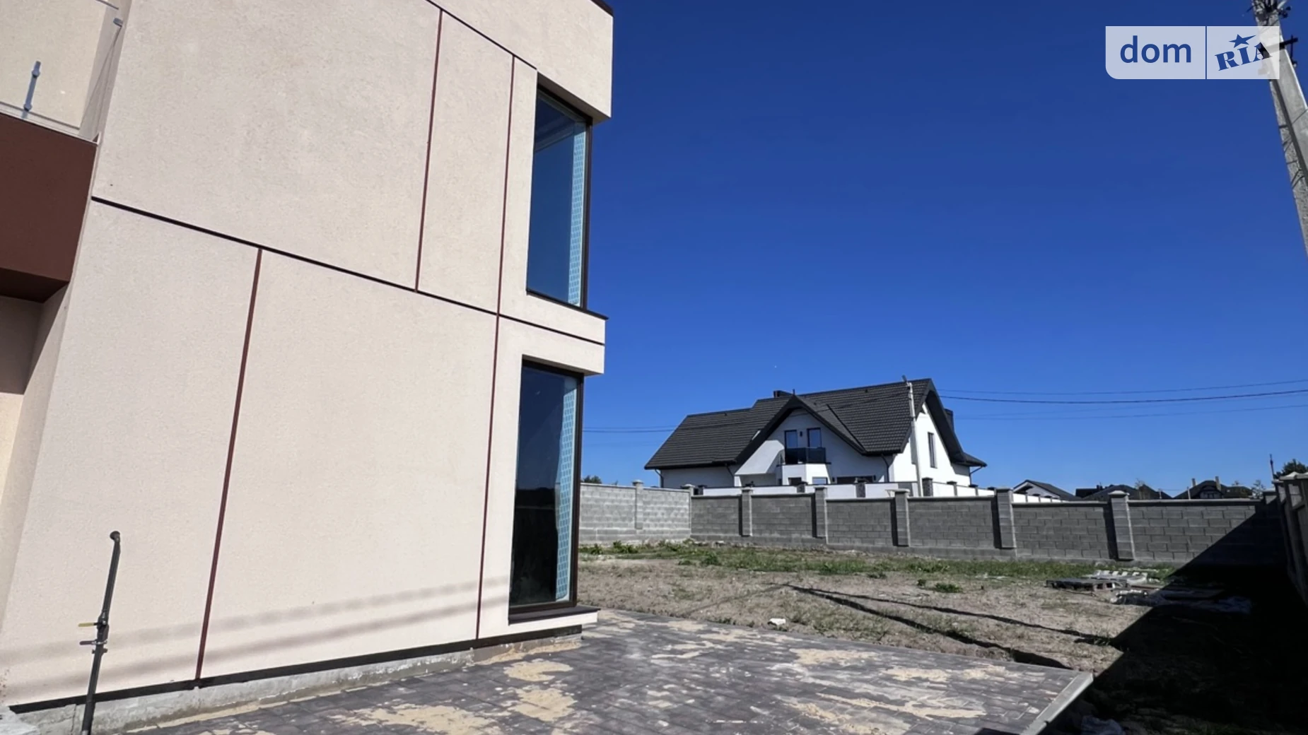 Продается дом на 2 этажа 140 кв. м с верандой, цена: 130000 $ - фото 2