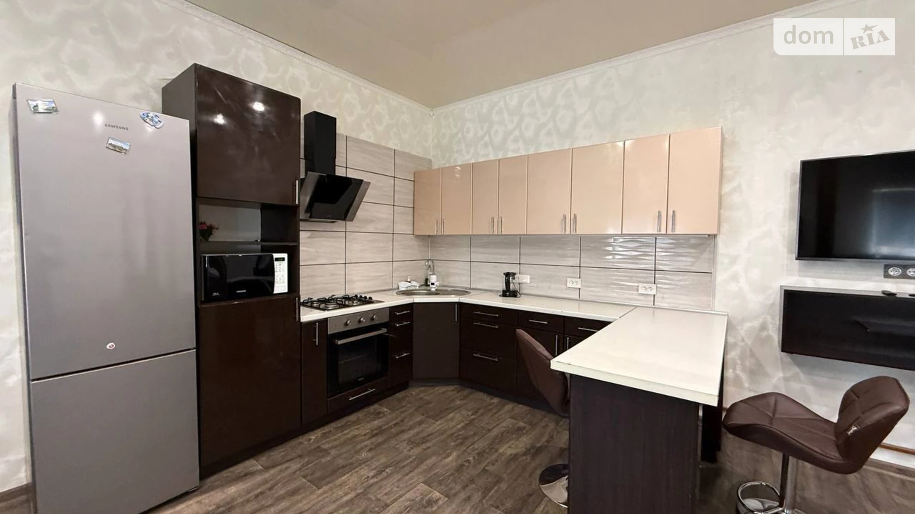 Продается дом на 2 этажа 176.7 кв. м с бассейном, цена: 59500 $ - фото 5