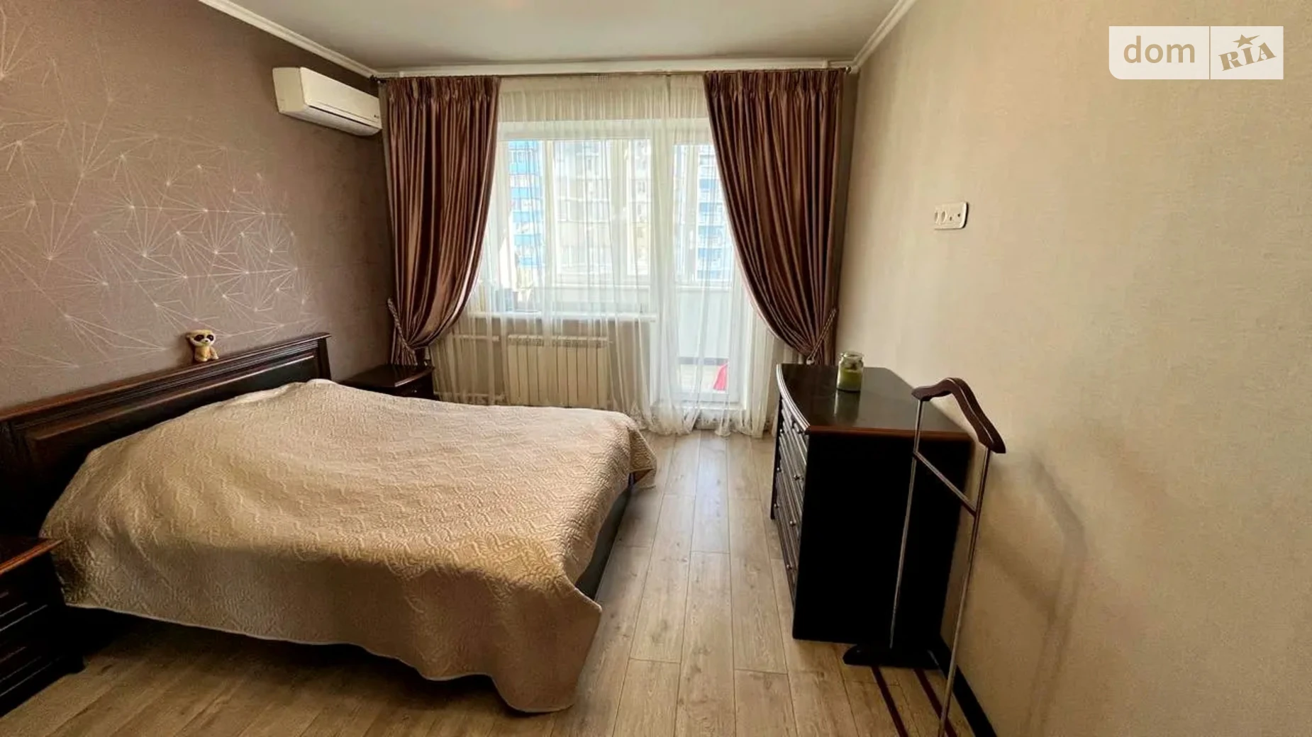 Продається 3-кімнатна квартира 70 кв. м у Києві, просп. Петра Григоренка, 7В - фото 2