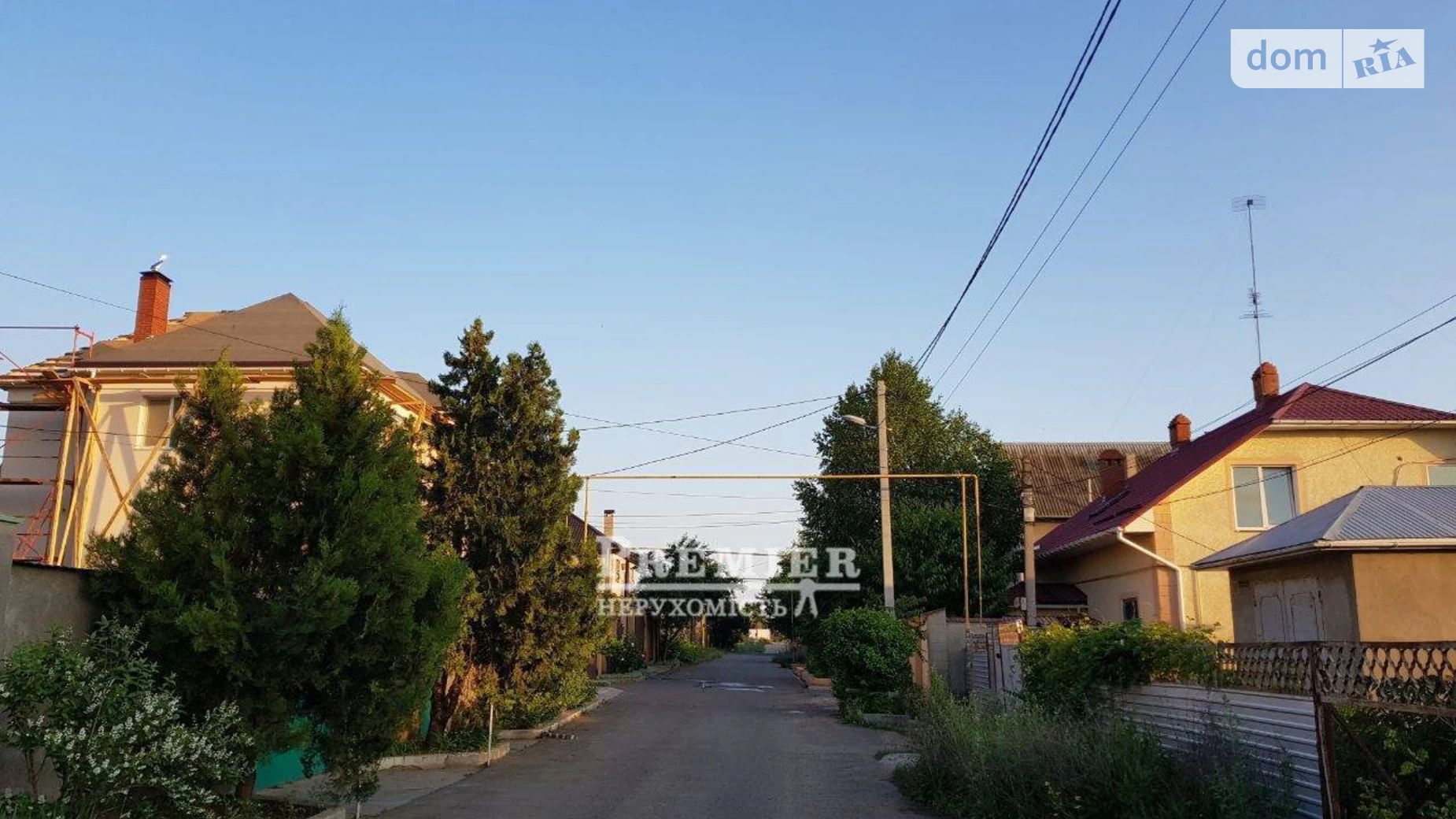 Продается дом на 2 этажа 140 кв. м с баней/сауной, цена: 75900 $ - фото 2