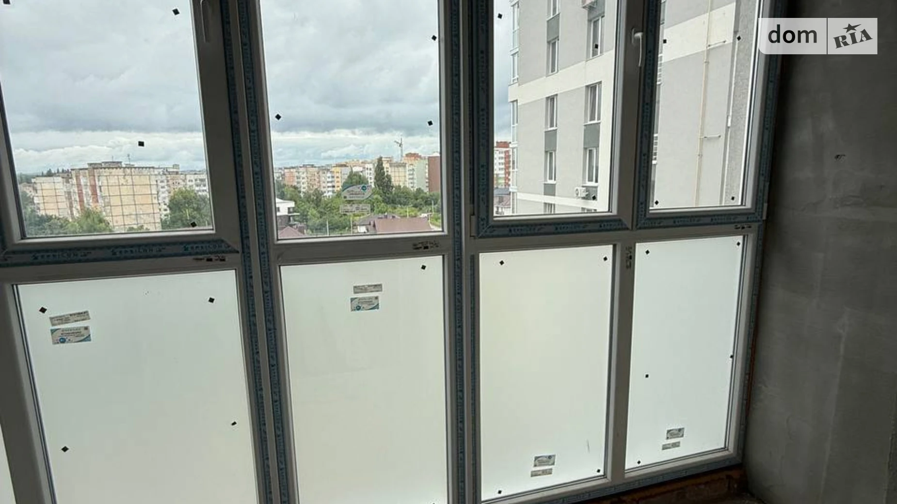 Продається 2-кімнатна квартира 66.7 кв. м у Рівному, вул. Квашенка, 2 - фото 3