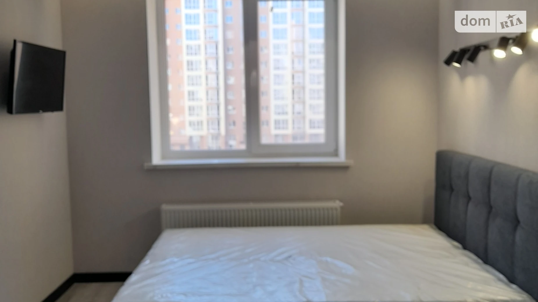 Продается 1-комнатная квартира 42 кв. м в Софиевской Борщаговке, просп. Героев Небесной Сотни, 26/13 - фото 3