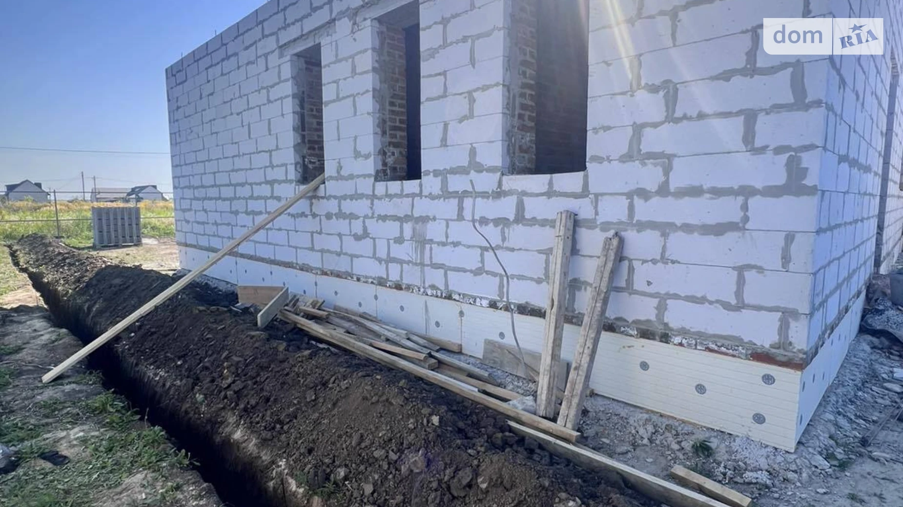 Продается одноэтажный дом 117 кв. м с беседкой, цена: 95000 $ - фото 2