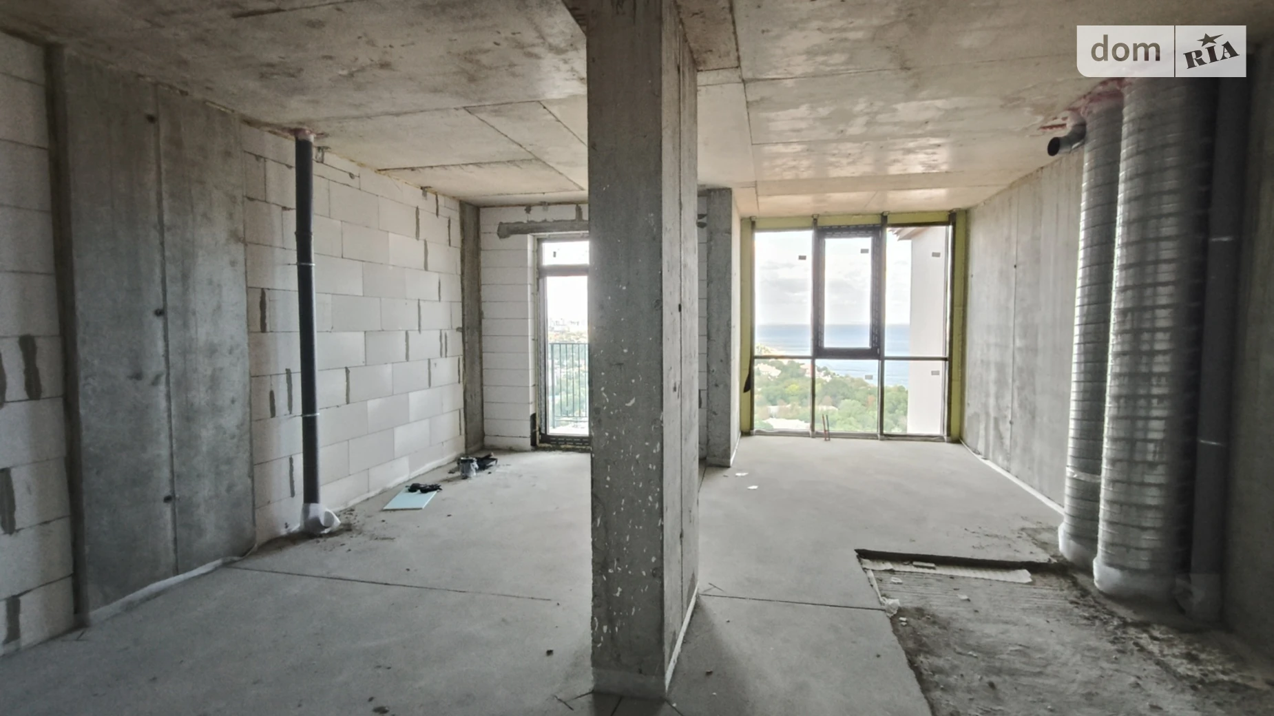 Продается 1-комнатная квартира 66.41 кв. м в Одессе, ул. Дача Ковалевского - фото 2