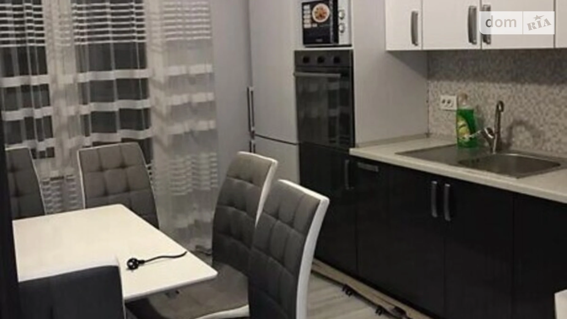 3-кімнатна квартира 84 кв. м у Тернополі, вул. Сахарова Андрія Академіка, 10 - фото 2