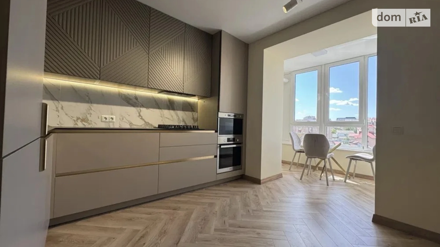 2-комнатная квартира 70 кв. м в Тернополе, ул. Чумацкая - фото 2