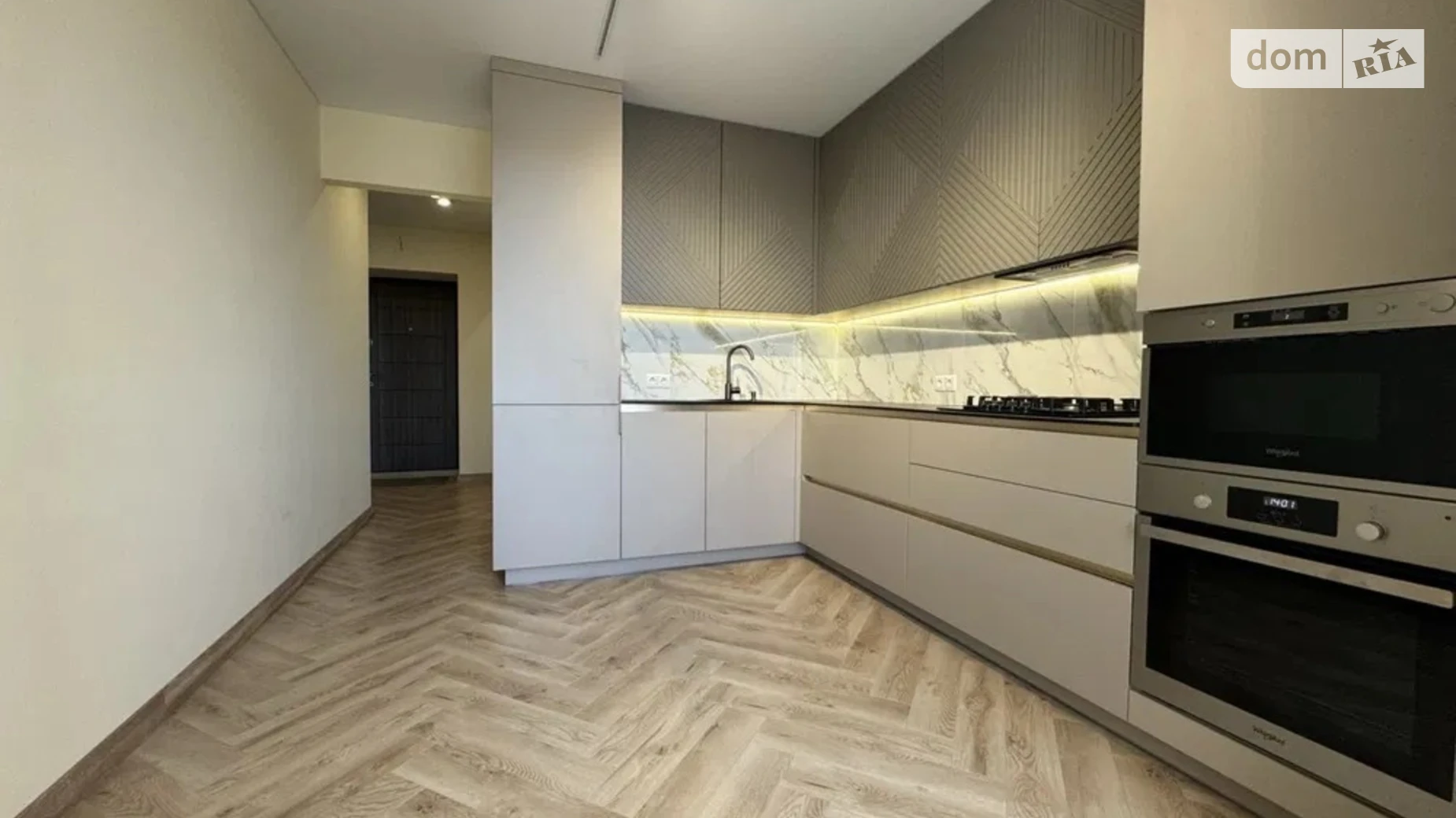 2-комнатная квартира 70 кв. м в Тернополе, ул. Чумацкая - фото 3