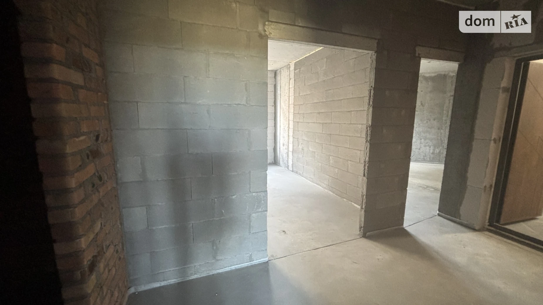 Продается 2-комнатная квартира 66 кв. м в Ирпене, ул. Ольги Кобылянской(Достоевского), 32 - фото 2