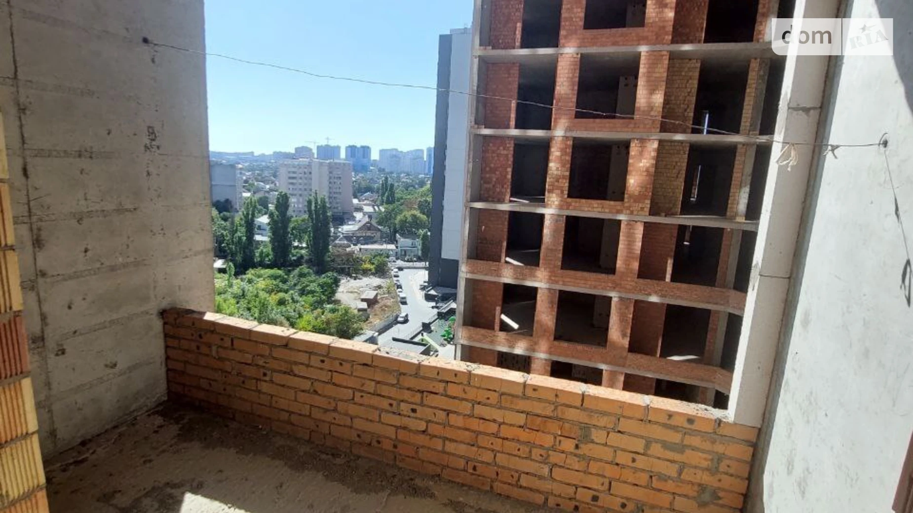 Продается 1-комнатная квартира 51.9 кв. м в Одессе, ул. Ивана Франко, 40 корпус 2 - фото 2