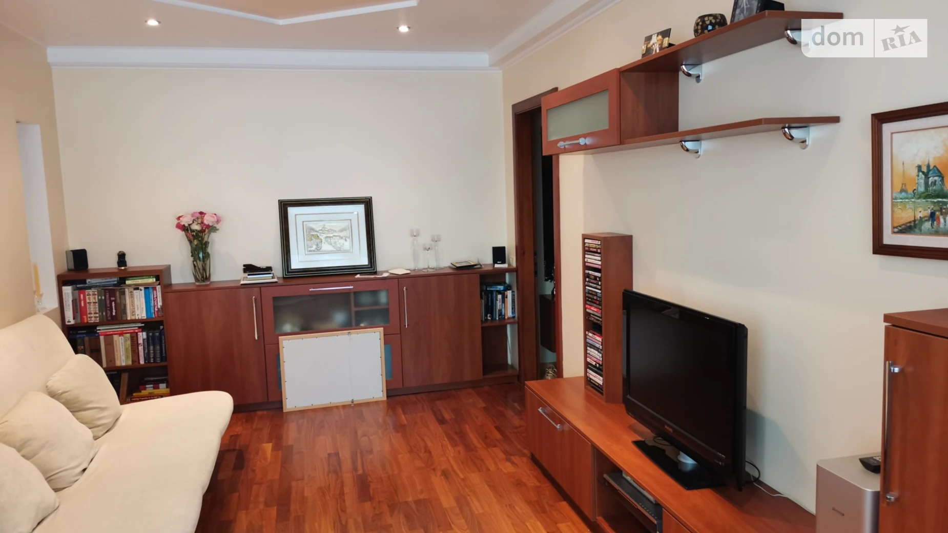 Продается 2-комнатная квартира 46 кв. м в Киеве, ул. Кубанской Украины, 41/28 - фото 2