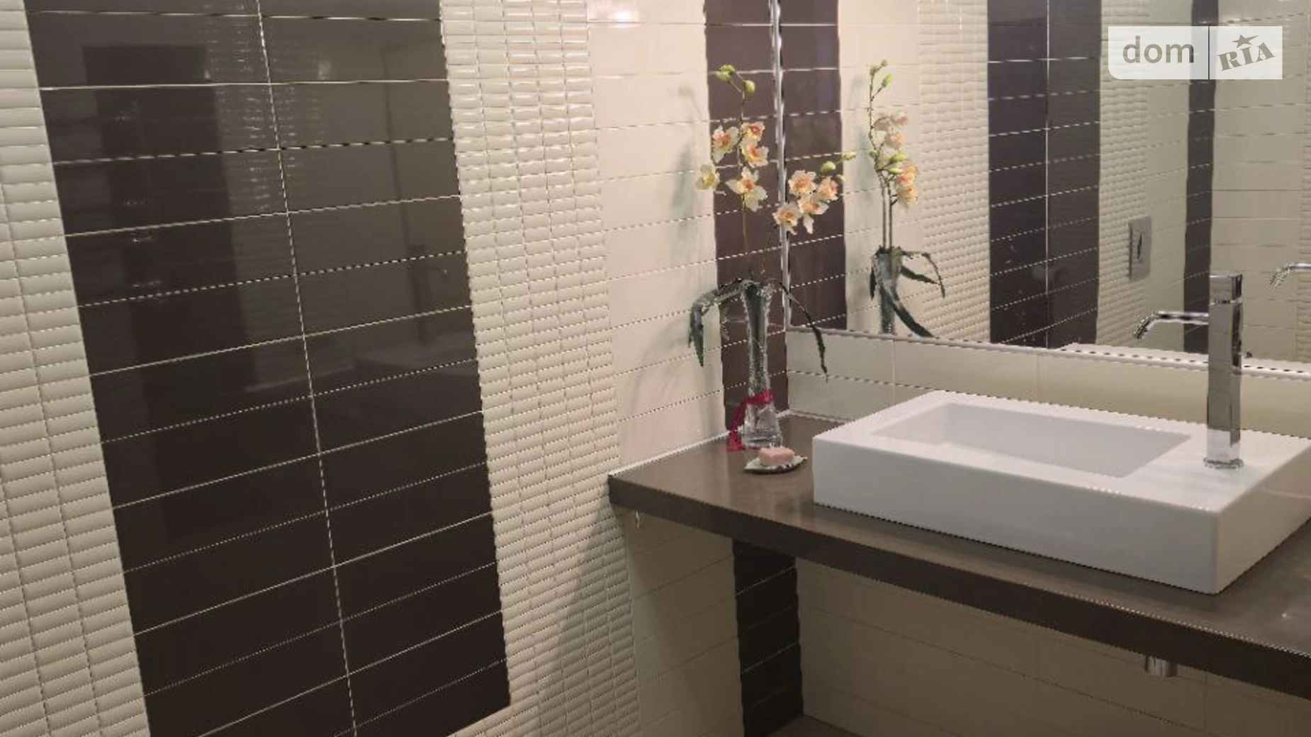 4-комнатная квартира 224 кв. м в Луцке, ул. Черновола Вячеслава, 20 - фото 3