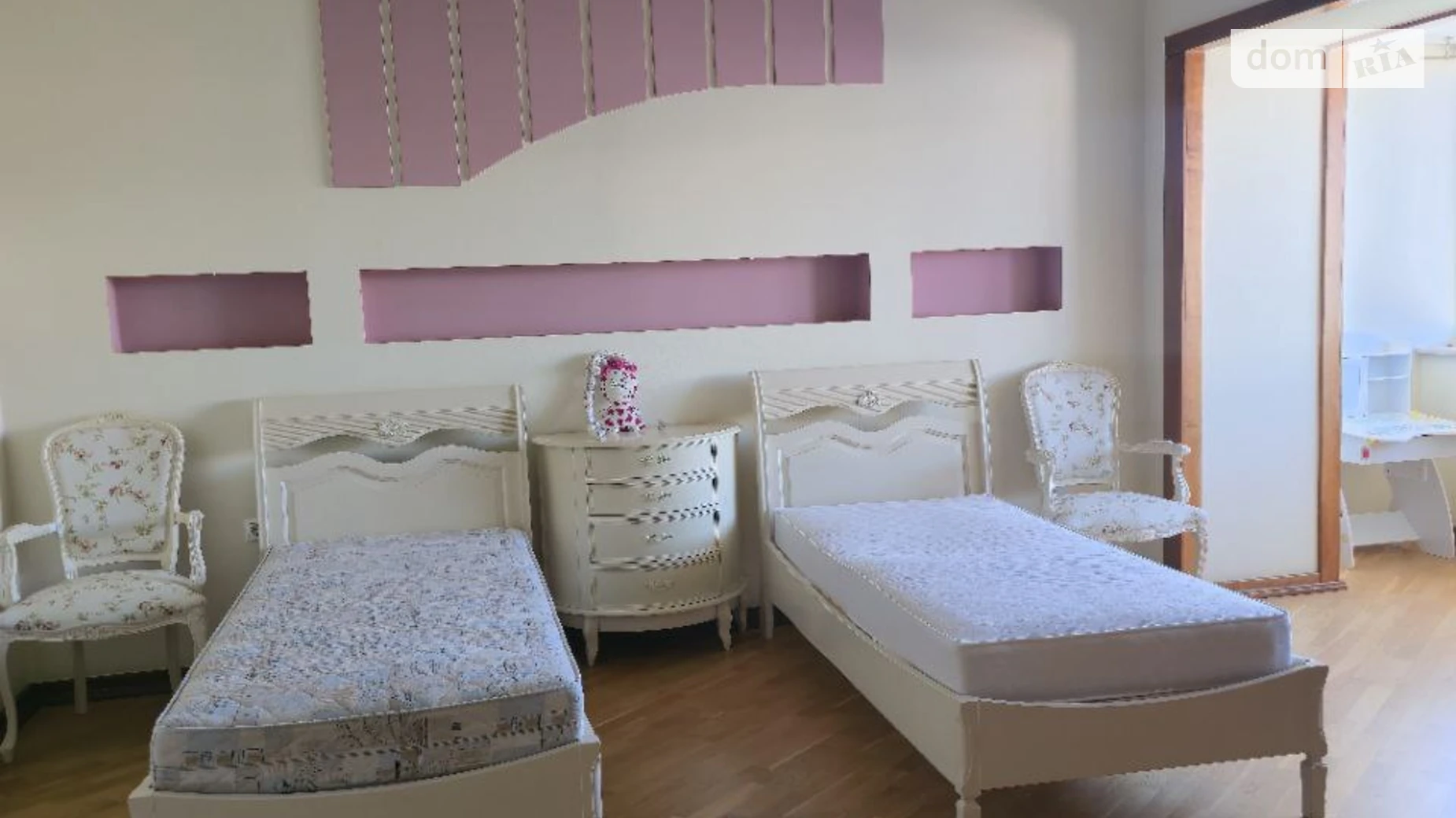 4-комнатная квартира 224 кв. м в Луцке, ул. Черновола Вячеслава, 20 - фото 4