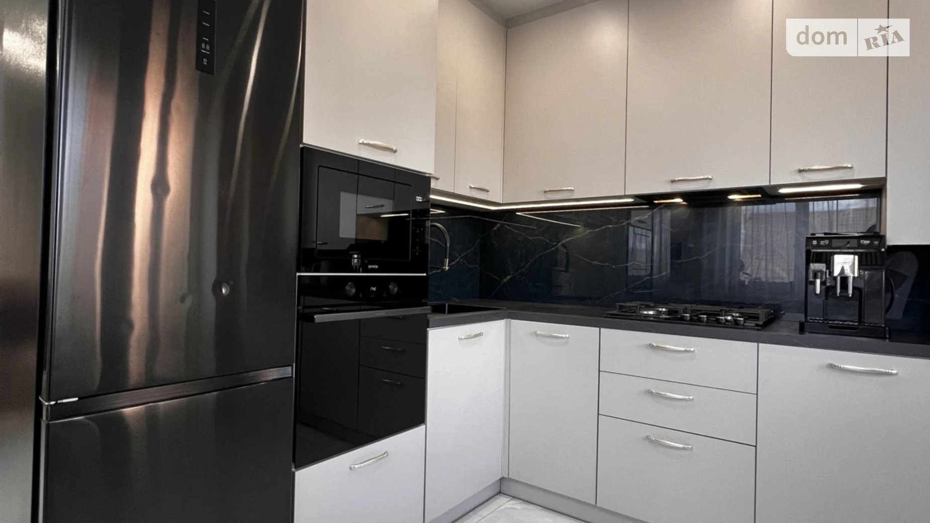 Продается 1-комнатная квартира 63.2 кв. м в Софиевской Борщаговке, ул. Счастливая, 43 - фото 3