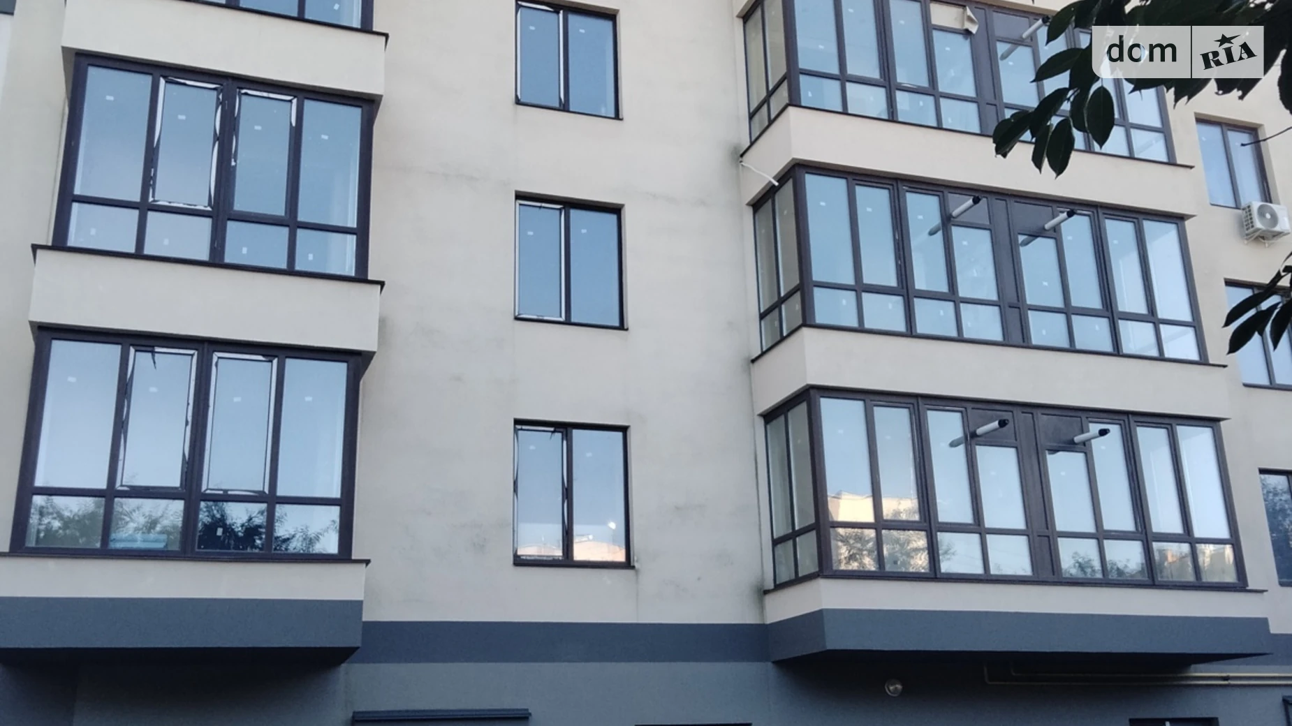 Продается 1-комнатная квартира 41 кв. м в Виннице, ул. Дмитрия Майбороды, 35 - фото 2