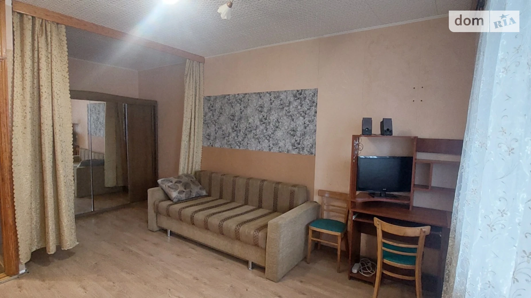 Продается 1-комнатная квартира 39 кв. м в Харькове, ул. Гарибальди, 5 - фото 2