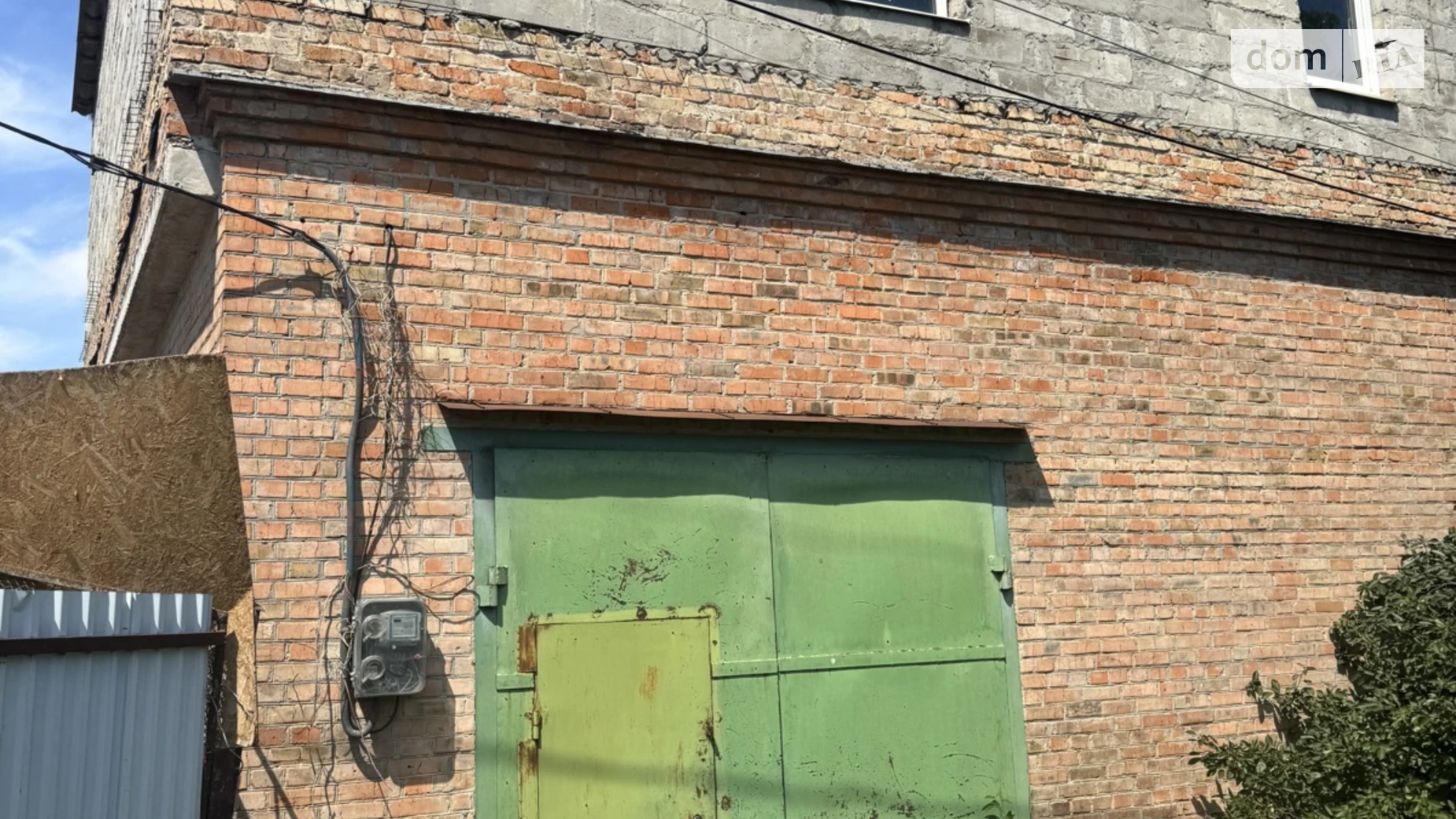 Продается отдельно стоящий гараж под грузовик / автобус на 123 кв. м, цена: 22500 $ - фото 2