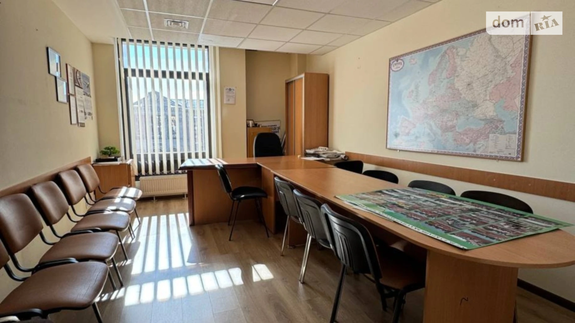 Сдается в аренду офис 17.1 кв. м в бизнес-центре, цена: 20520 грн - фото 2