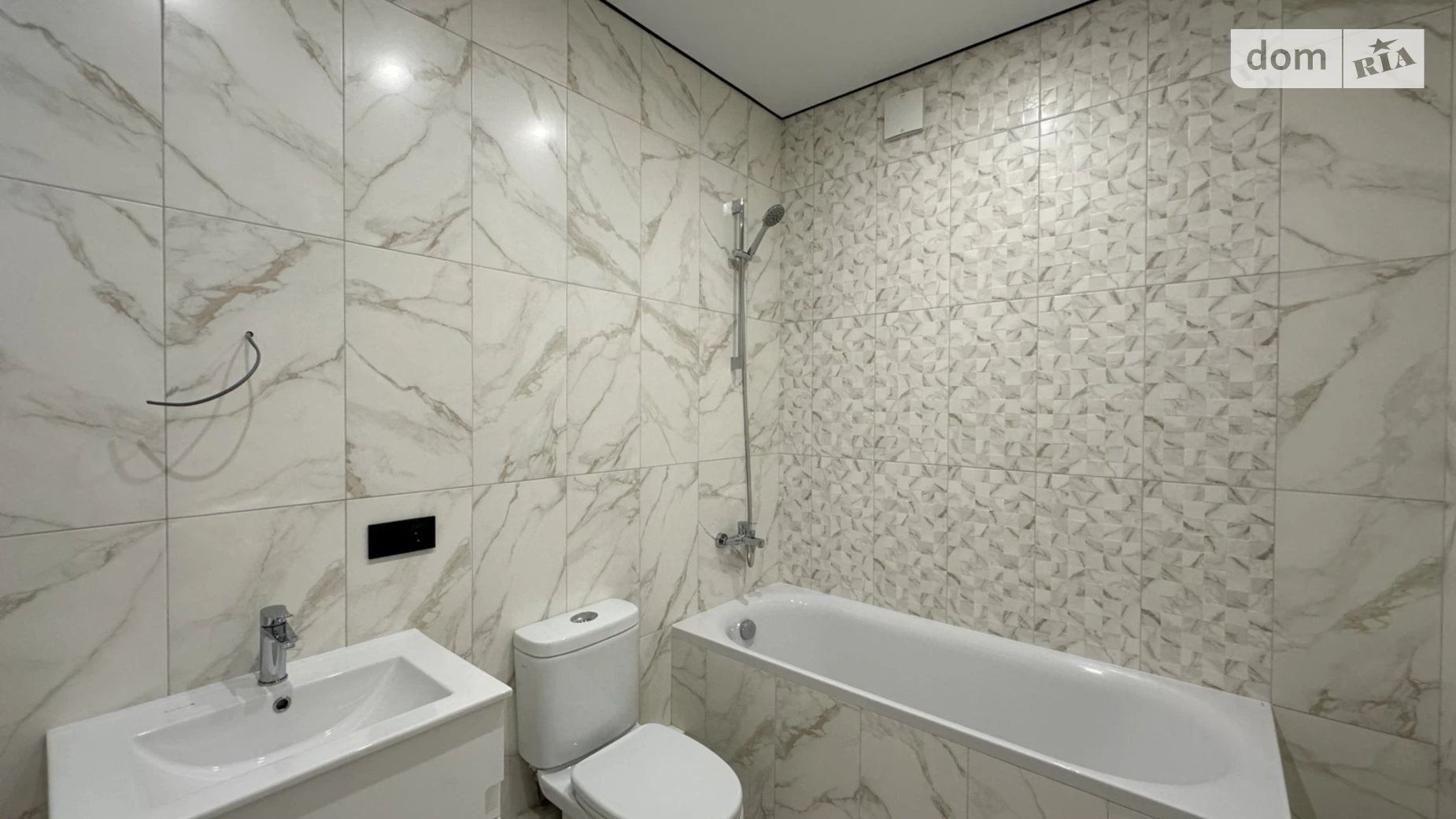 Продається 2-кімнатна квартира 67 кв. м у Одесі, вул. Краснова, 3 корпус 65 - фото 5