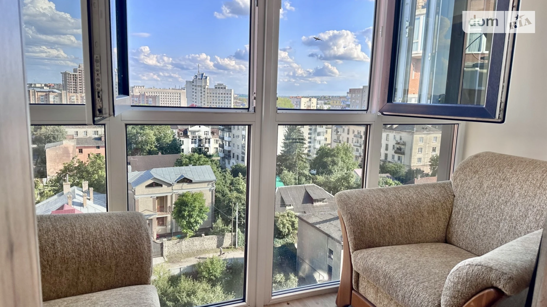 1-комнатная квартира 43.1 кв. м в Тернополе, ул. Полковника Данила Нечая - фото 4