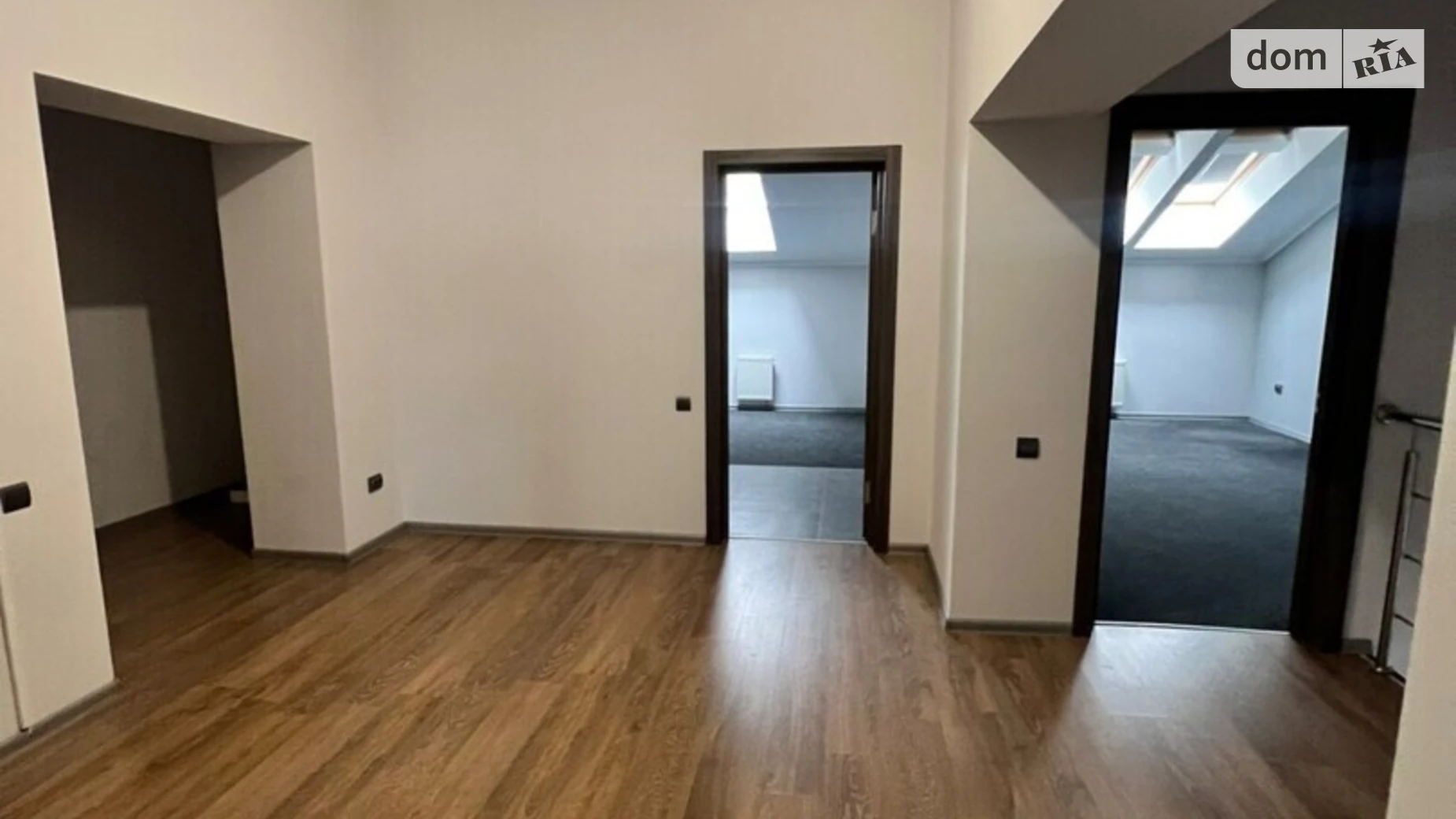 Здається в оренду офіс 210 кв. м в бізнес-центрі, цена: 2100 $ - фото 4