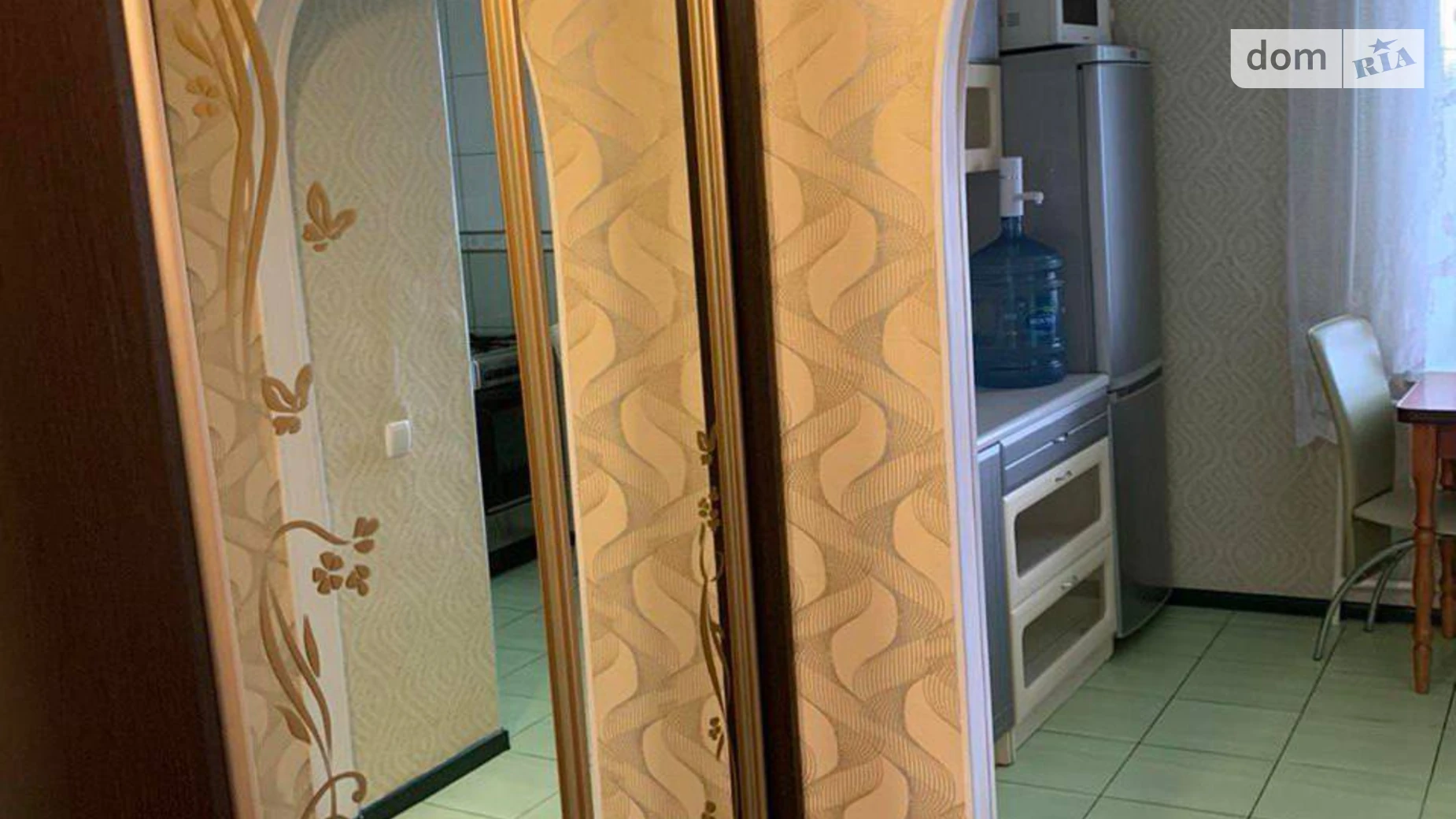 Продается 1-комнатная квартира 36.4 кв. м в Ирпене, ул. Михаила Стельмаха, 5 - фото 2