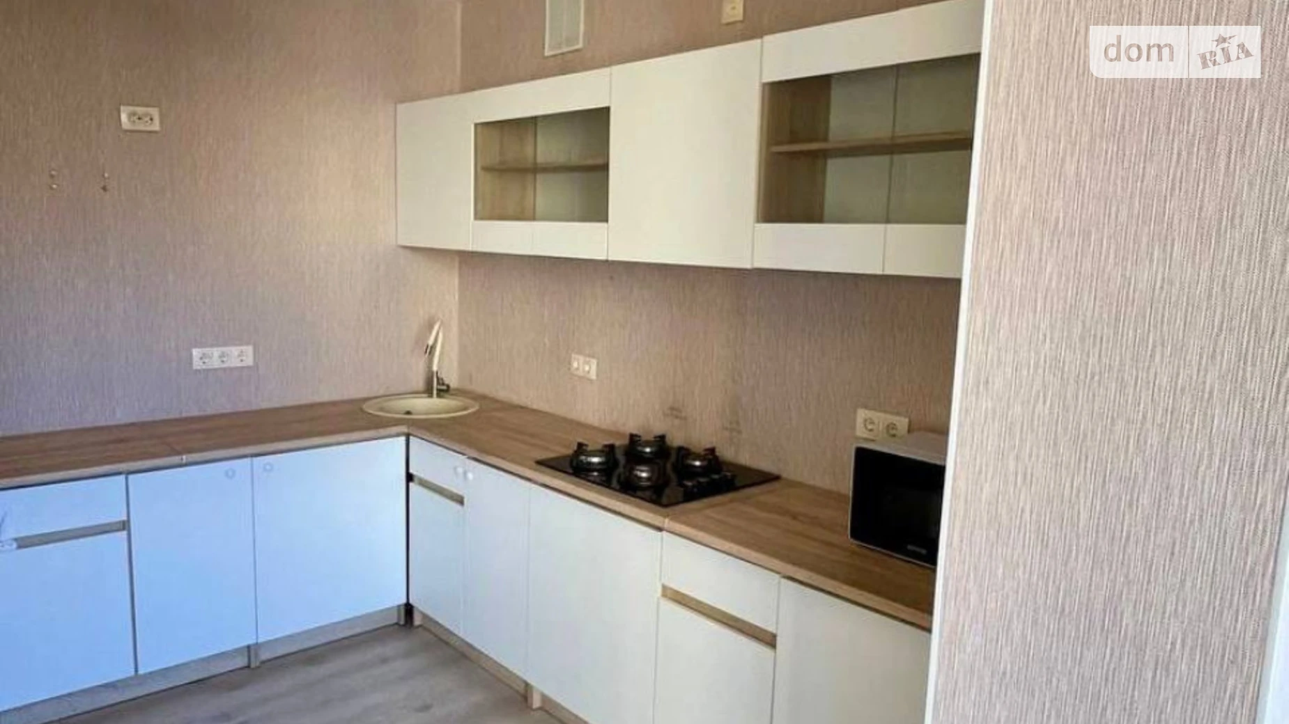 Продается 2-комнатная квартира 64.3 кв. м в Софиевской Борщаговке, ул. Калиновая, 7 - фото 2