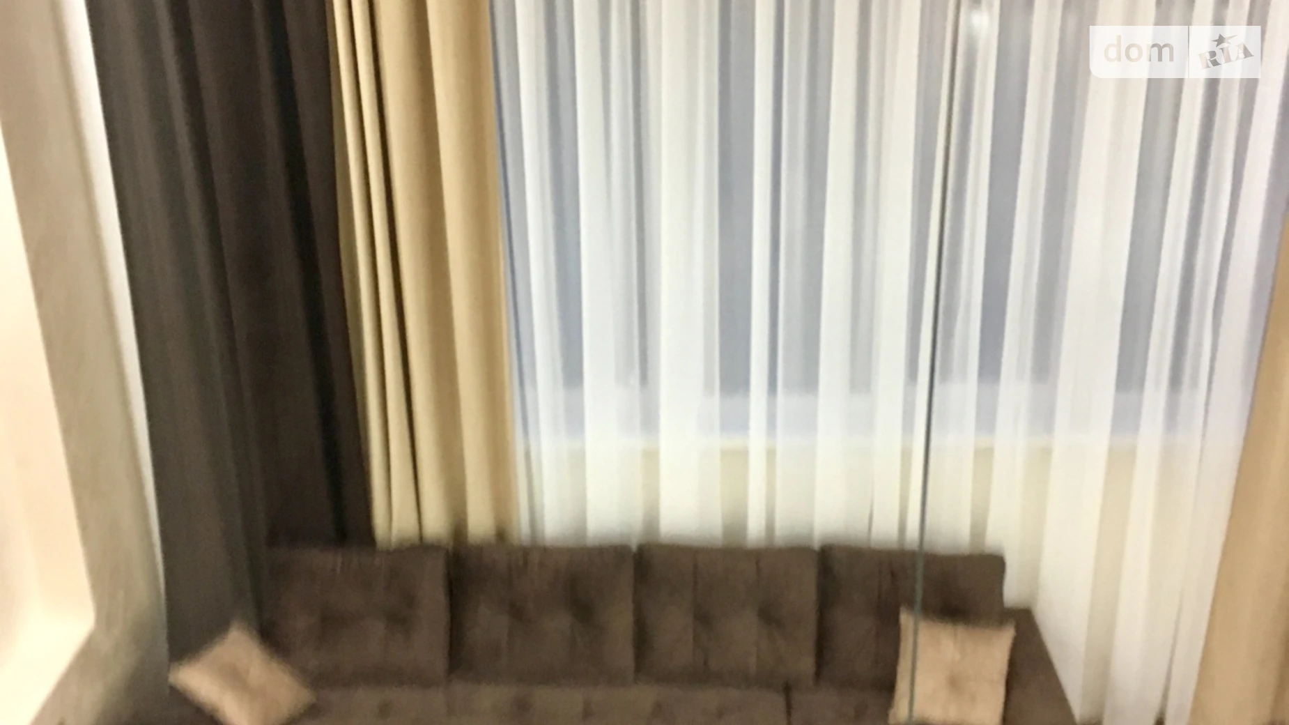 Продается 1-комнатная квартира 56.4 кв. м в Черновцах, ул. Прутская, 29Б - фото 3