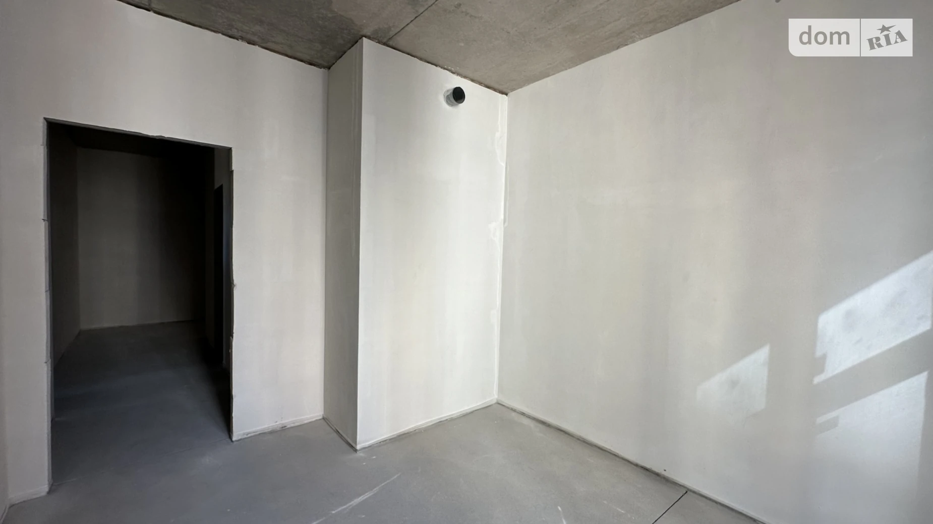 Продається 2-кімнатна квартира 64.5 кв. м у Одесі, вул. Краснова, 3 корпус 66 - фото 2