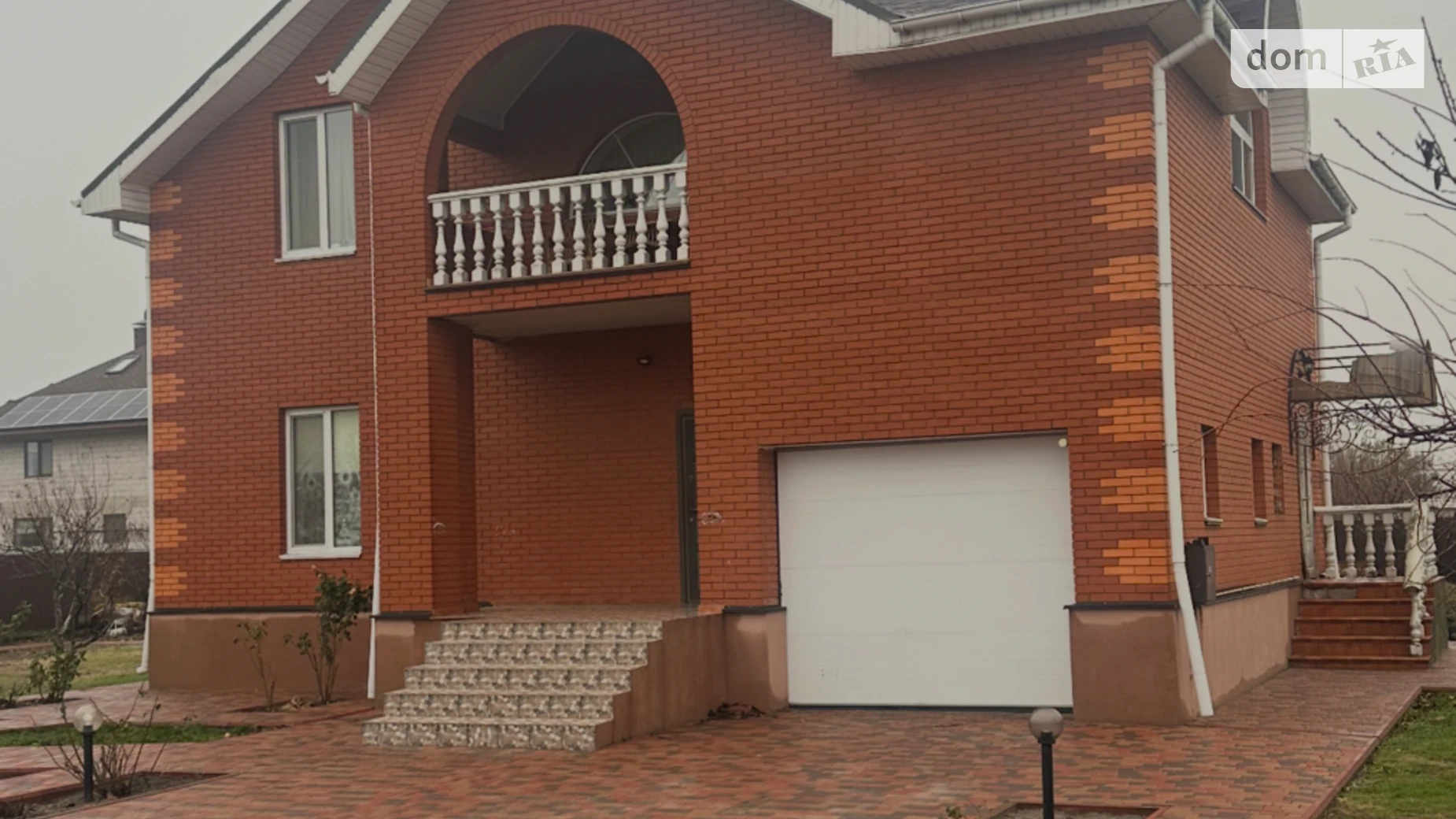 Продается дом на 2 этажа 180 кв. м с верандой, цена: 240000 $ - фото 2