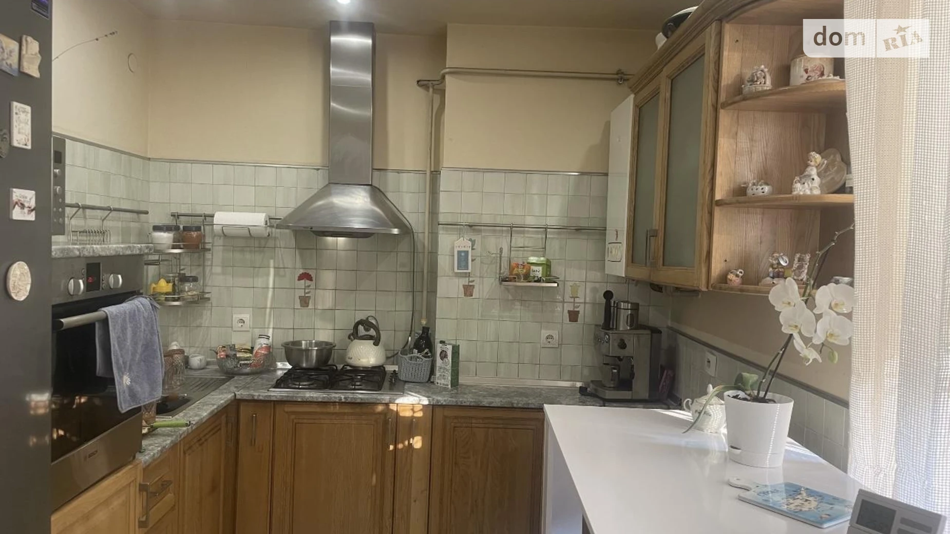 Продается 3-комнатная квартира 78 кв. м в Ужгороде, ул. Кобылянской - фото 2