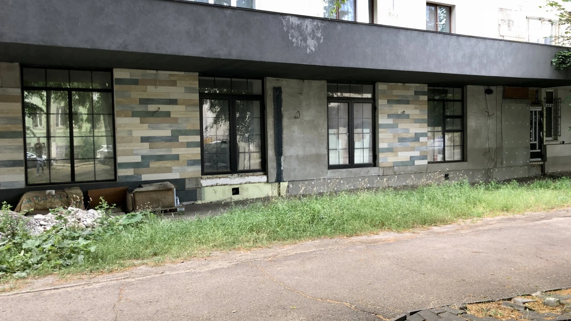 Сдается в аренду помещения свободного назначения 251.5 кв. м в 9-этажном здании, цена: 104800 грн - фото 4
