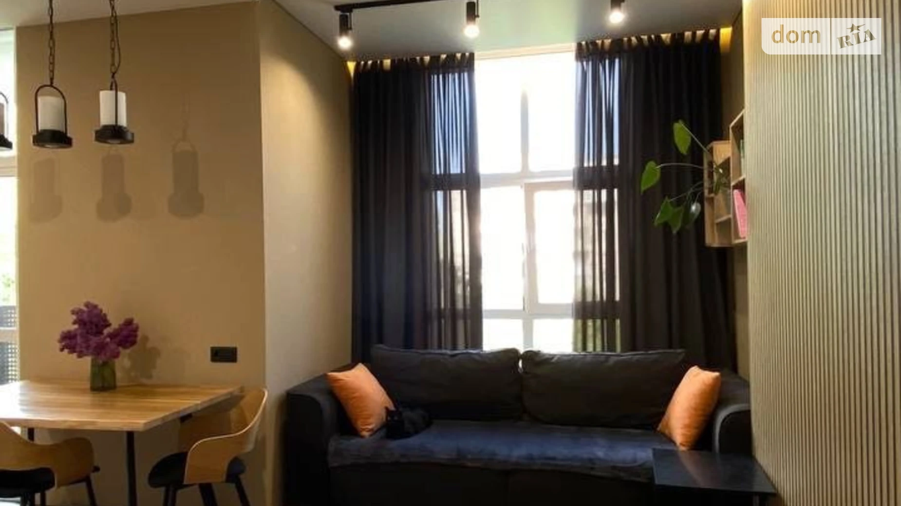 Продается 1-комнатная квартира 55.3 кв. м в Одессе, ул. Новаторов, 1А - фото 2