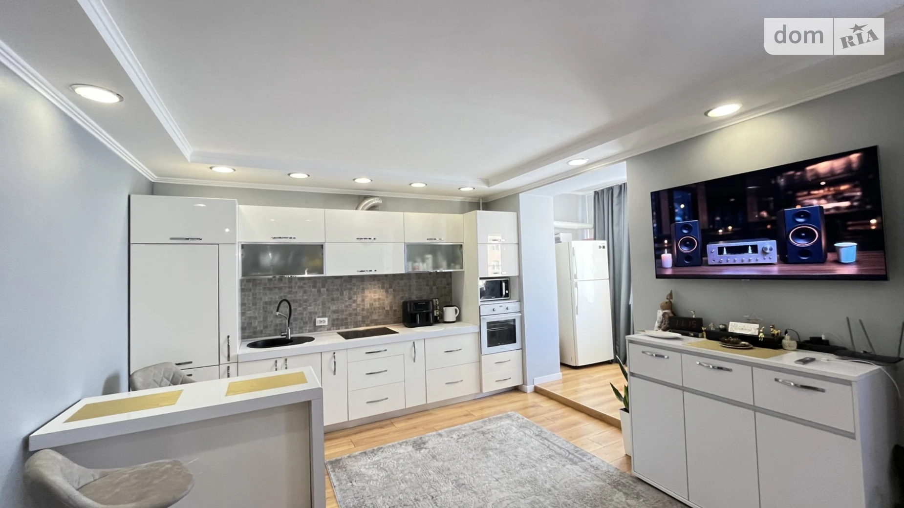 Продается 3-комнатная квартира 107.3 кв. м в Хмельницком, ул. Заречанская, 11Б - фото 4