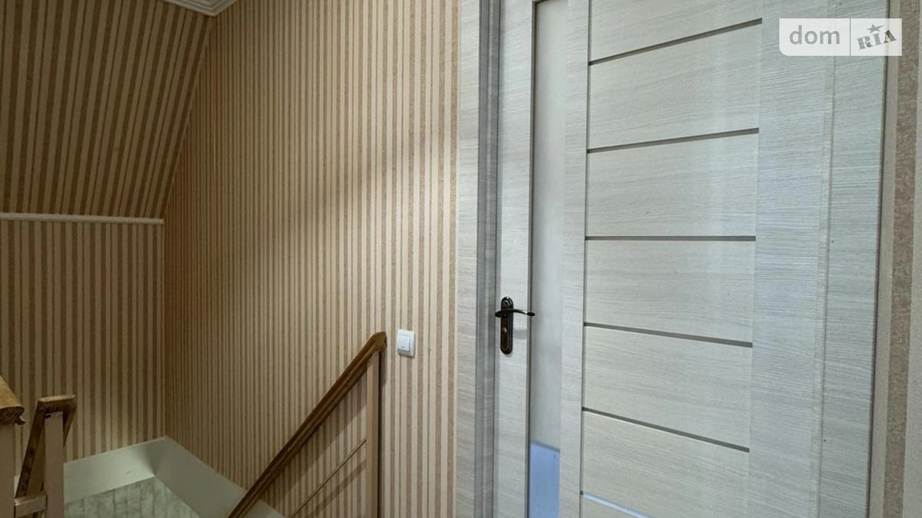 Продается дом на 2 этажа 104.7 кв. м с камином, цена: 125000 $ - фото 3
